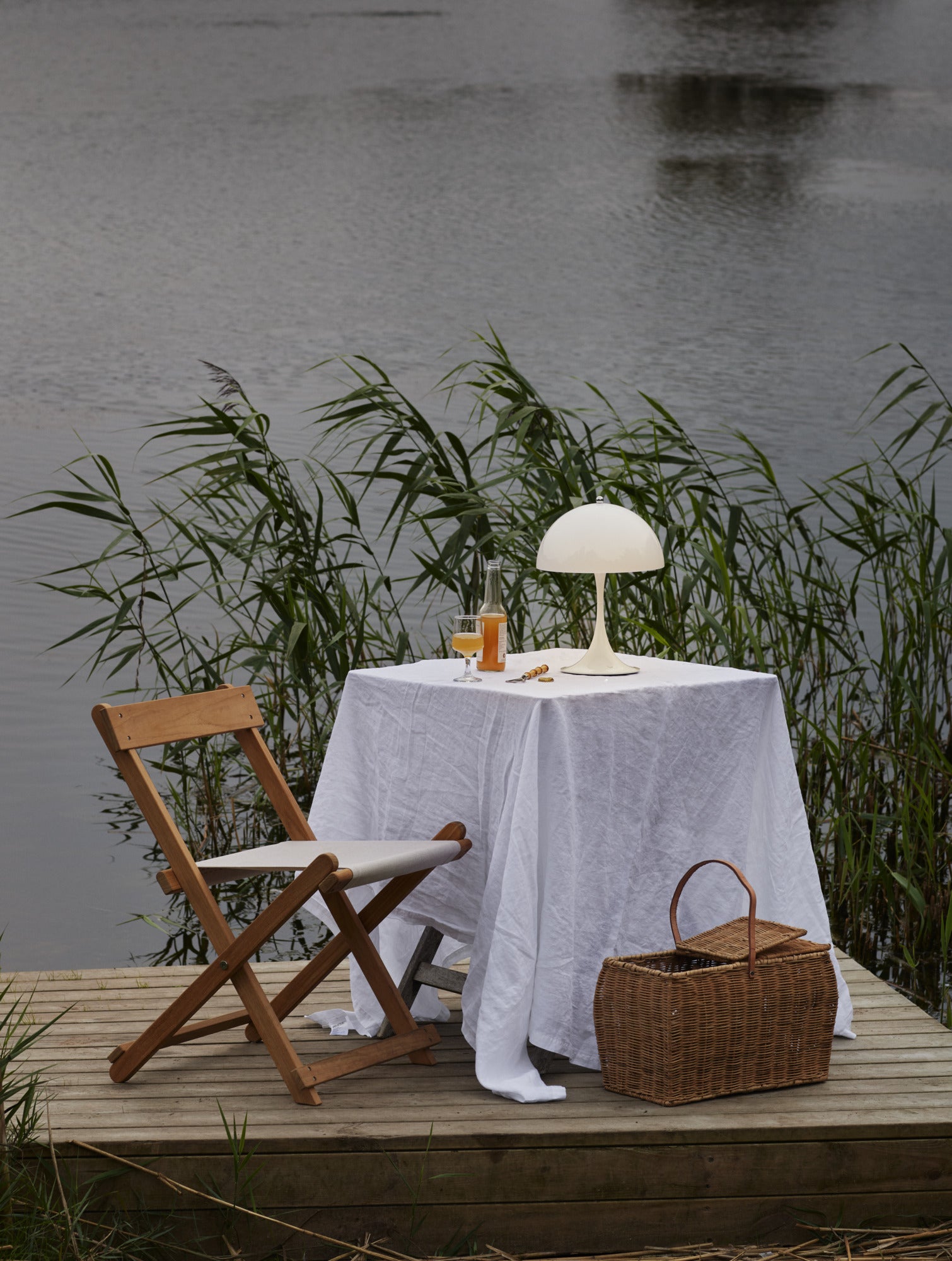 Tragbare Lampe PANTHELLA 250 weiß