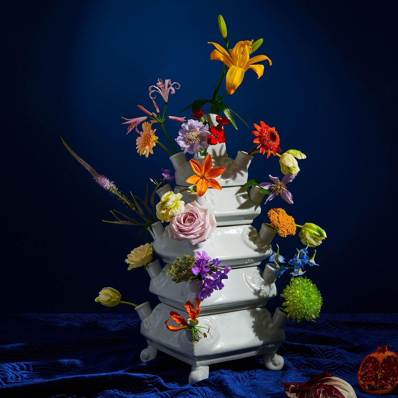 Wazon LAYER biały z niebieskim