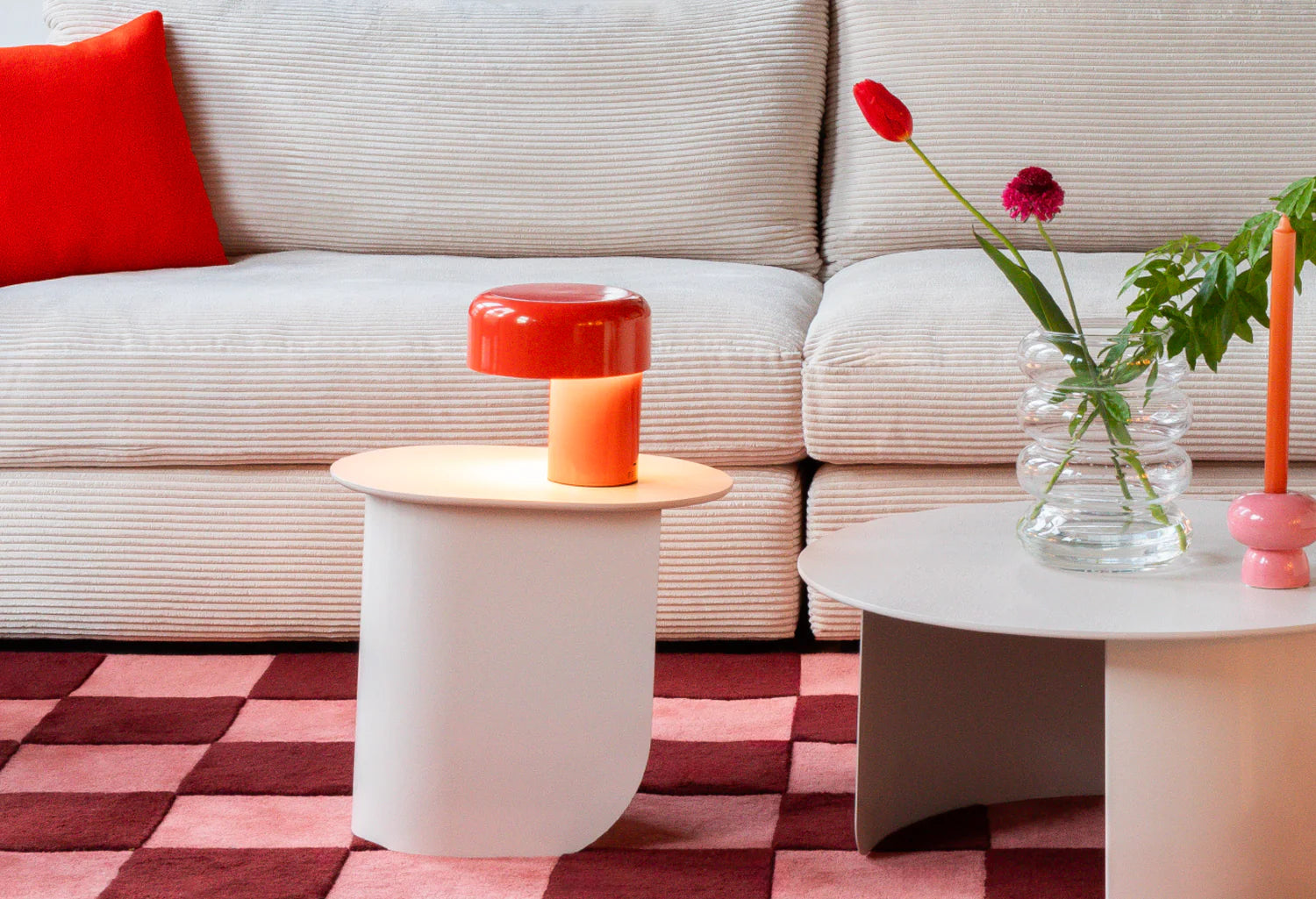 SCOOP Coral Table Lamp