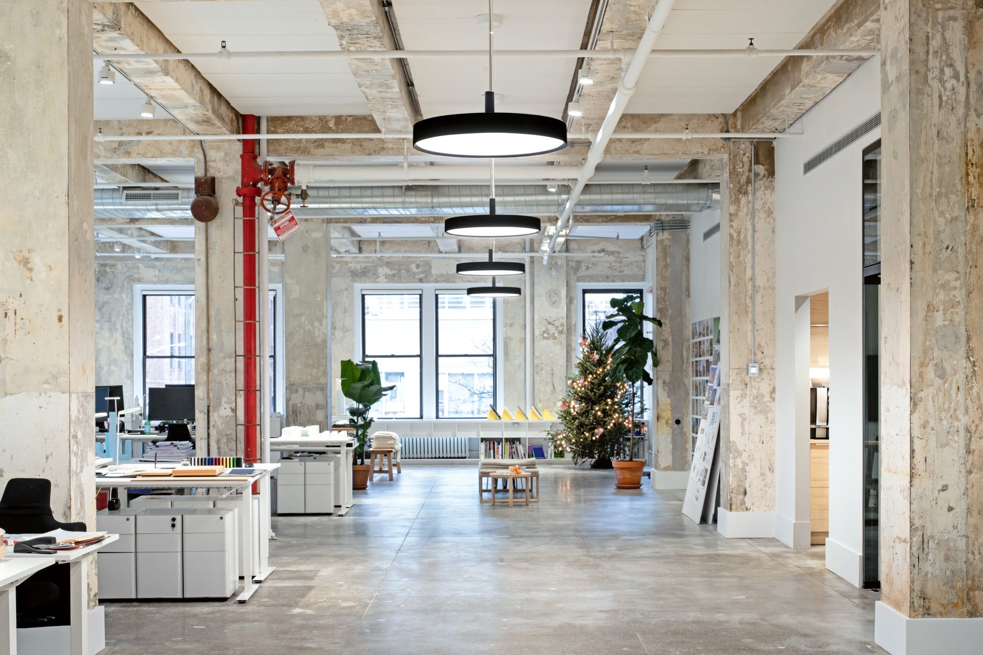 LP SLIM black pendant lamp