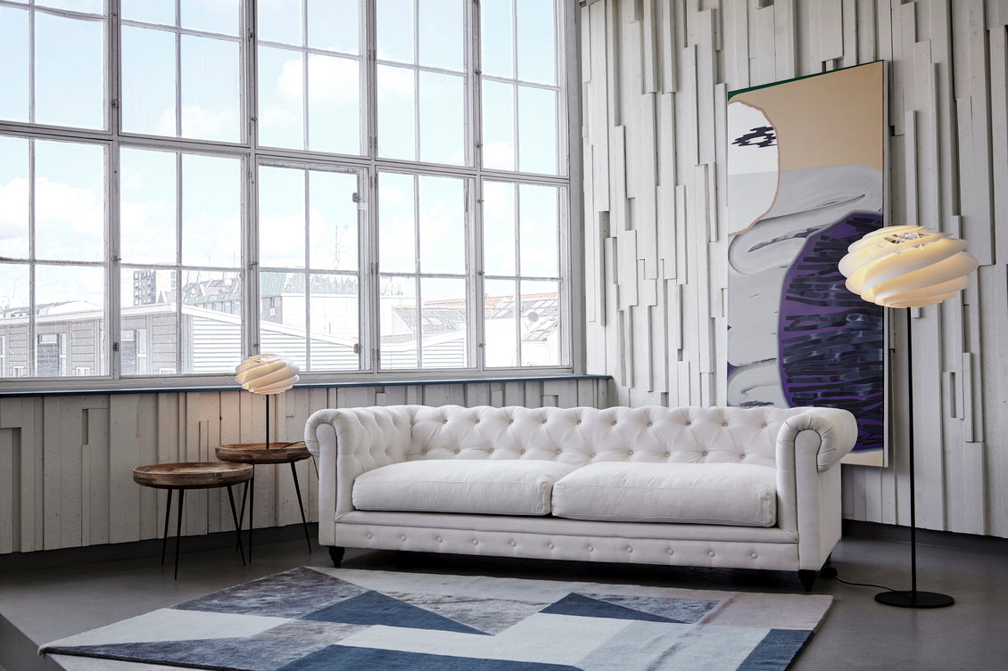 Lampa podłogowa MODEL 331 SWIRL biały z czarną podstawą