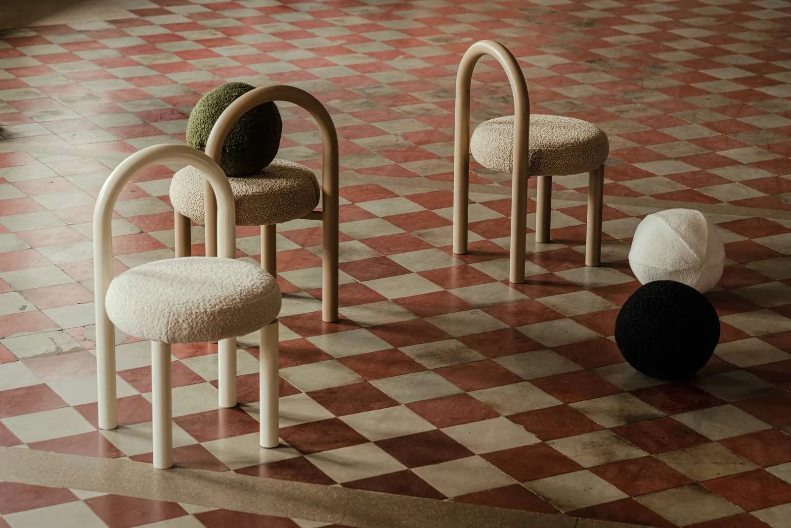 Upholstered NEBOO Chair