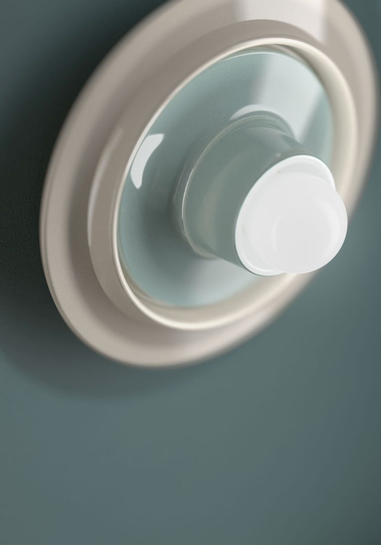 Kinkiet ceramiczny VOILÀ kremowy z błękitnym