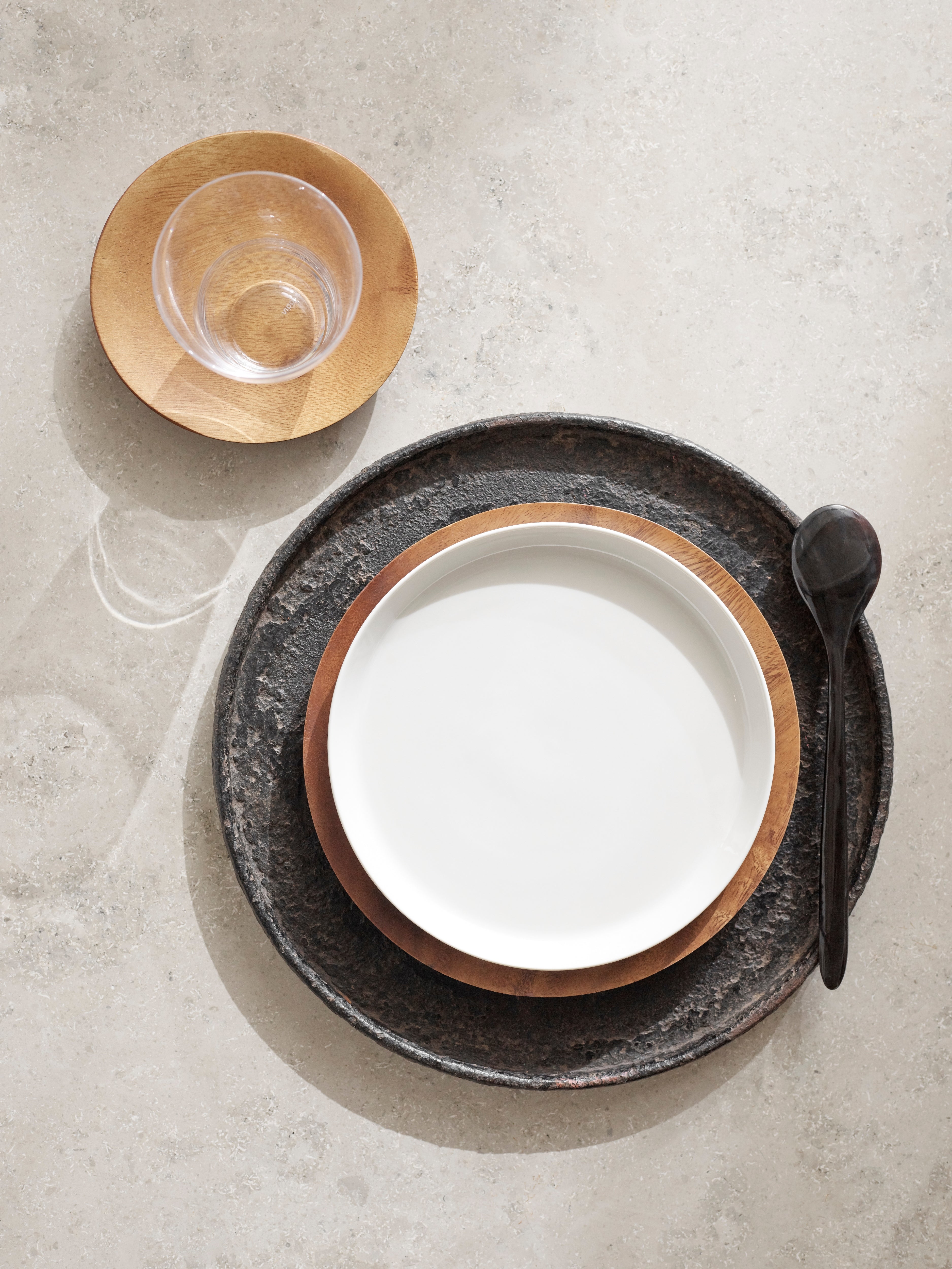 Zestaw talerzy VIPP biała porcelana