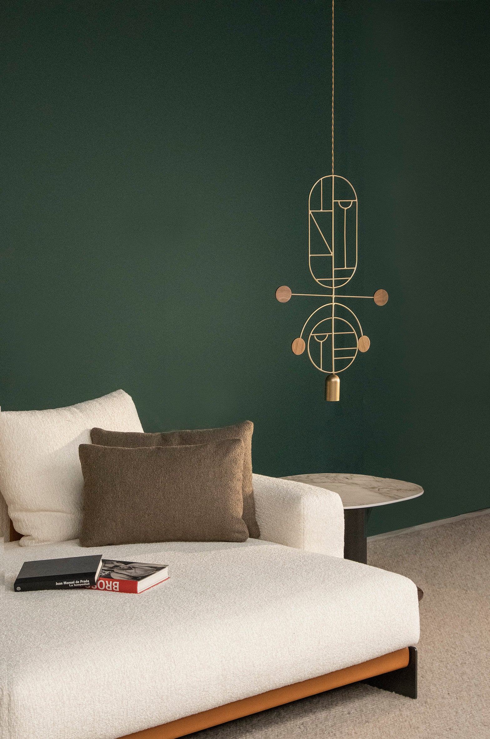 Pendelleuchte WOODEN DOTS WDS08 messing mit Nussbaumholz