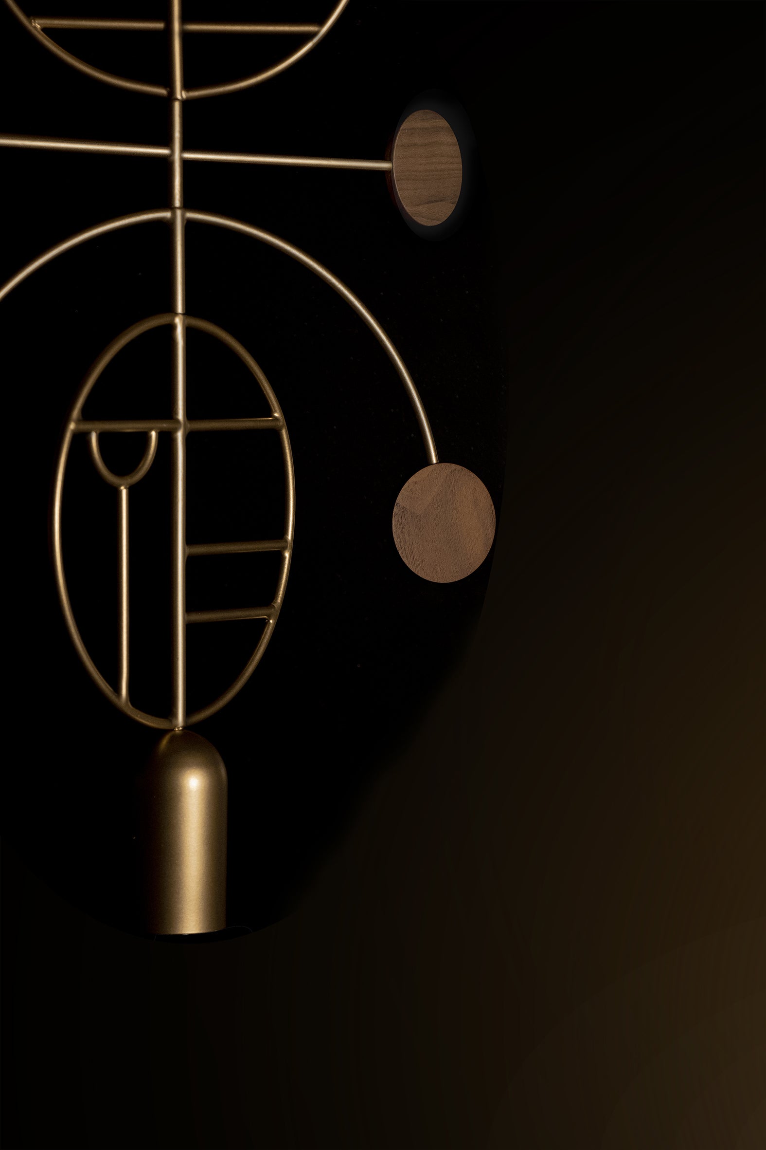 Pendelleuchte WOODEN DOTS WDS08 messing mit Nussbaumholz