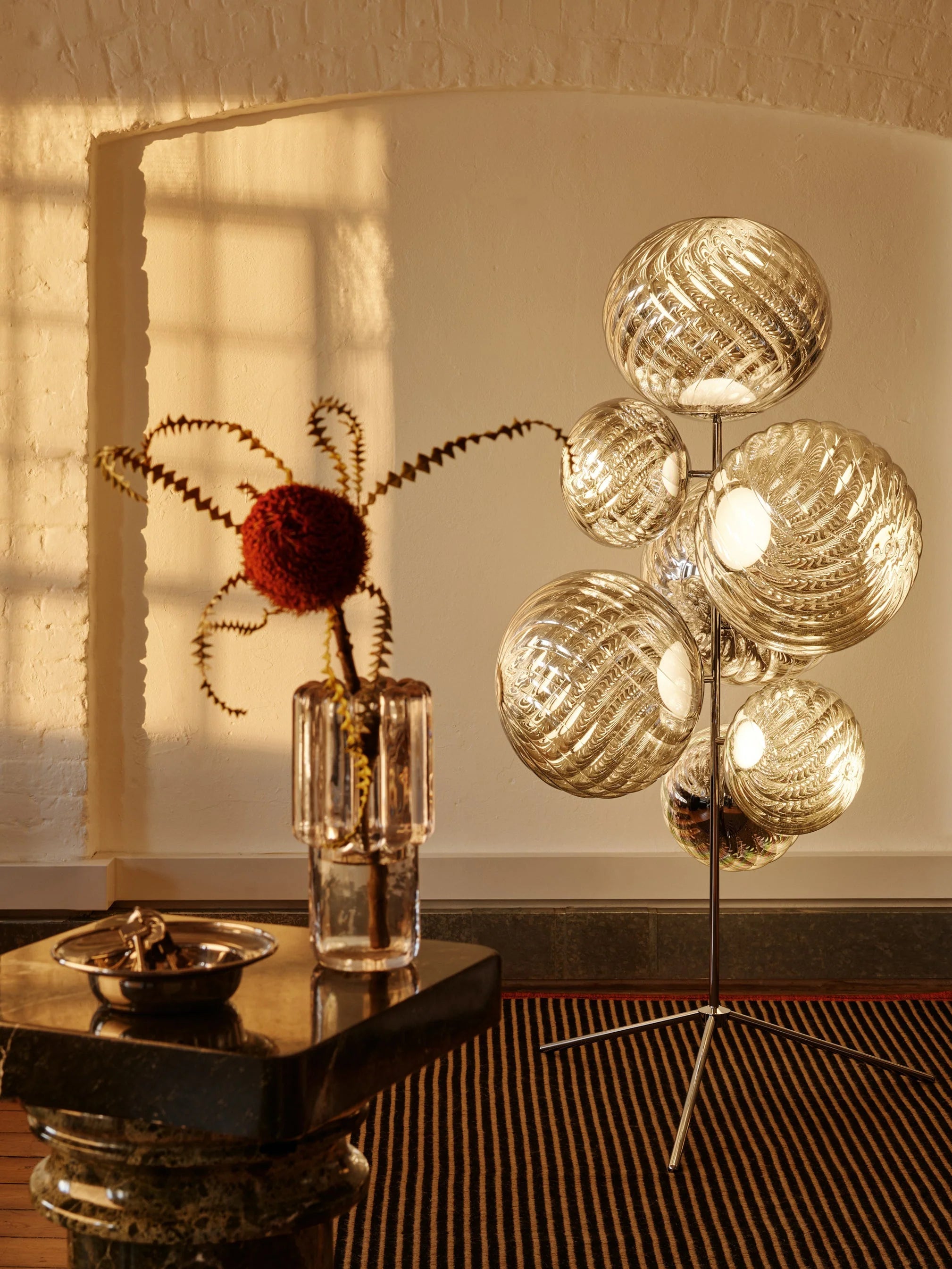 Lampa podłogowa WHIRL srebrny