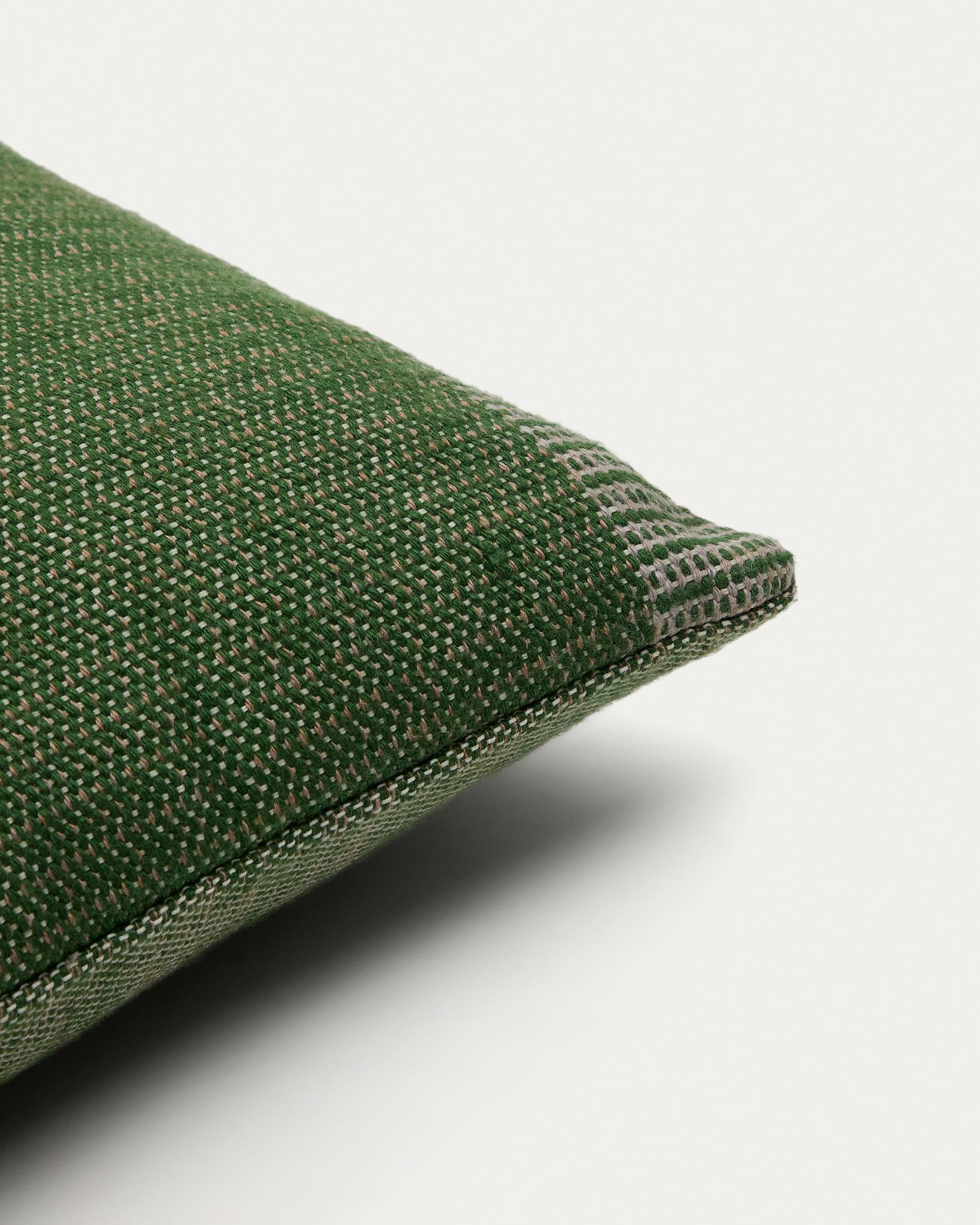 Delnar Green pillowcase