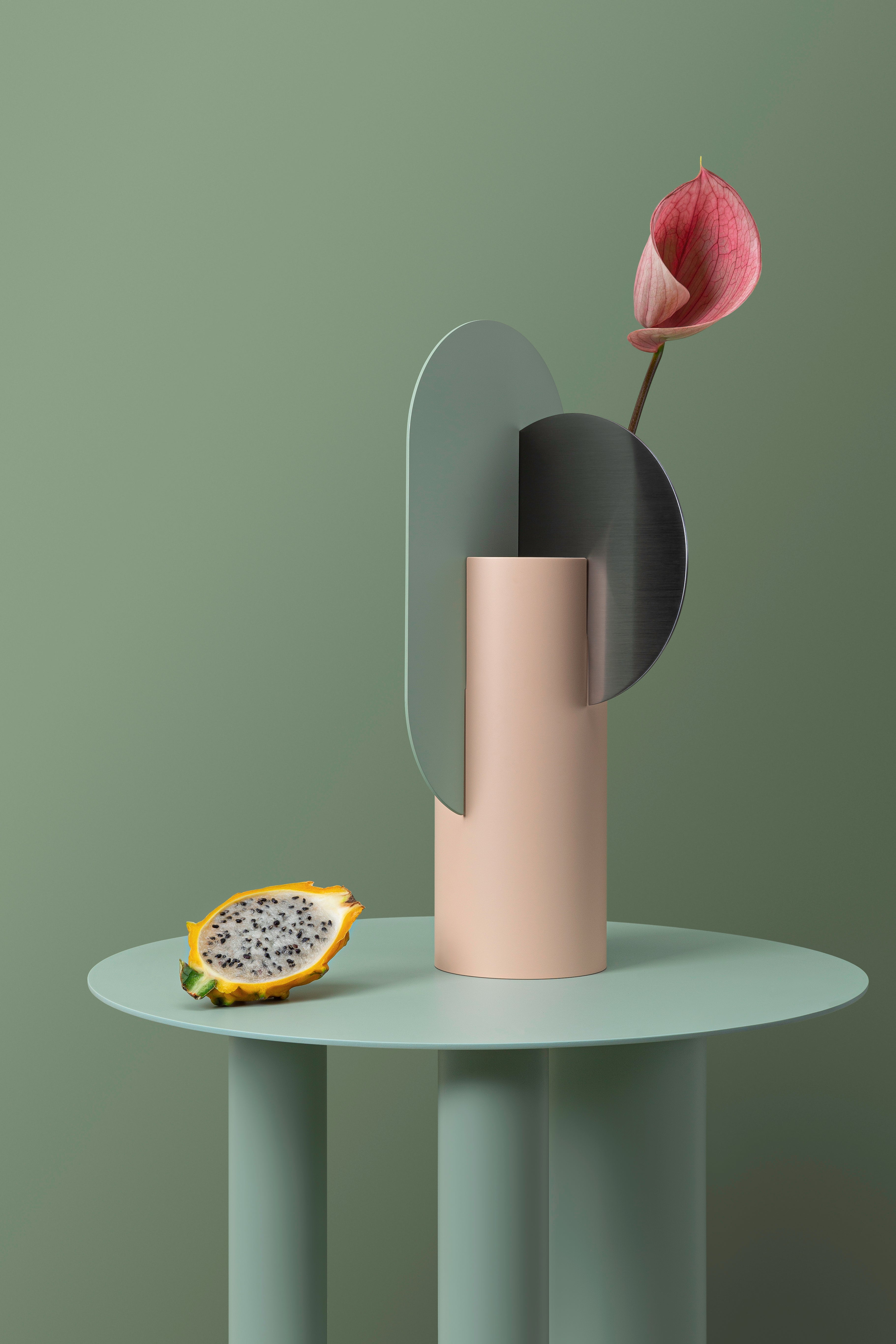 YERMILOV vase in powder pink with gray-green and steel