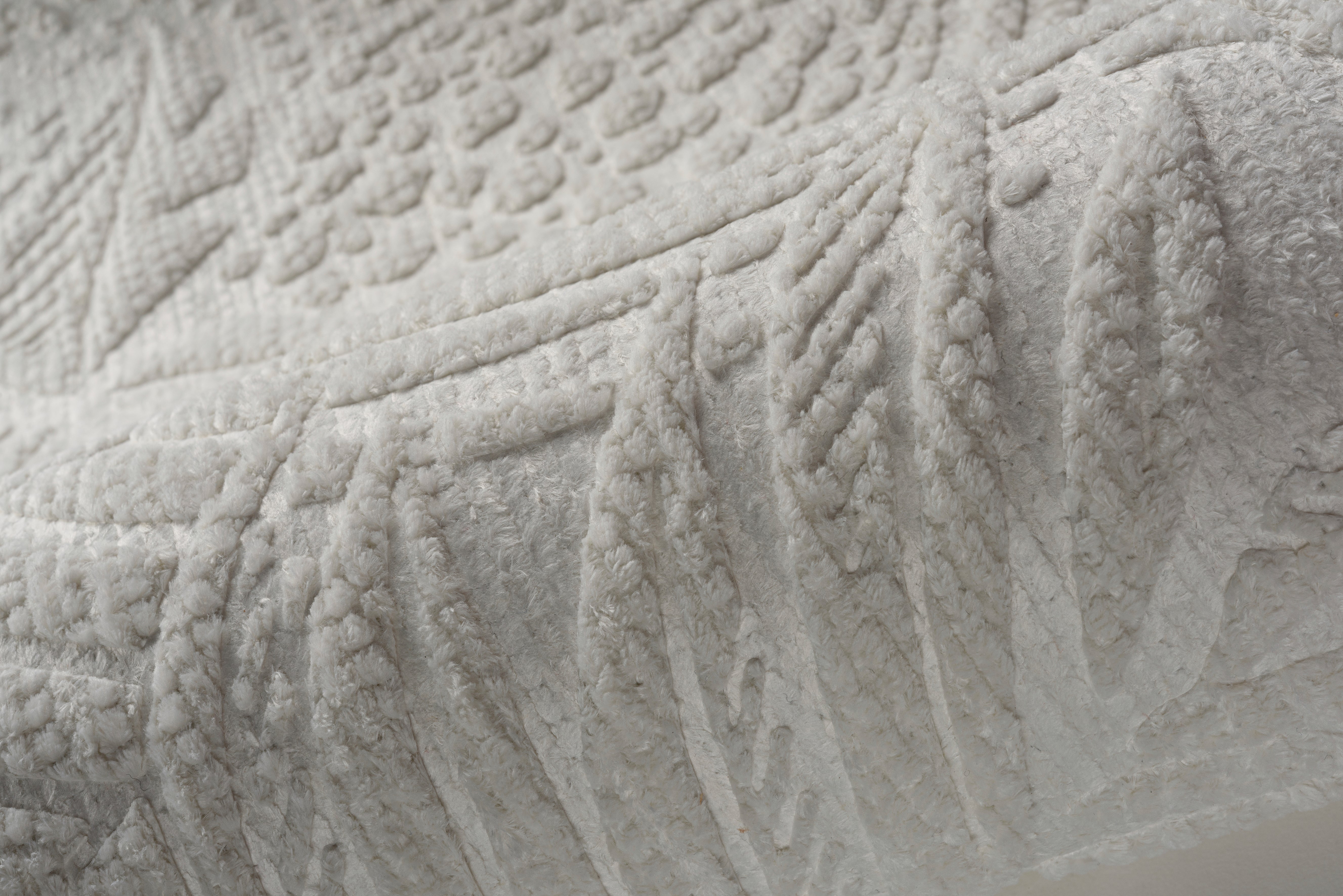 Tapeta tekstylna ze wzorem 3D PANTHERA jasnobeżowy