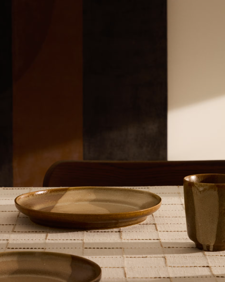 NAGOLI Flat Plate Brown Ceramic