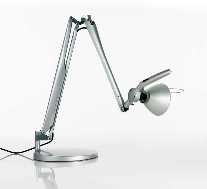 Lampa stołowa FORTEBRACCIO metalowy