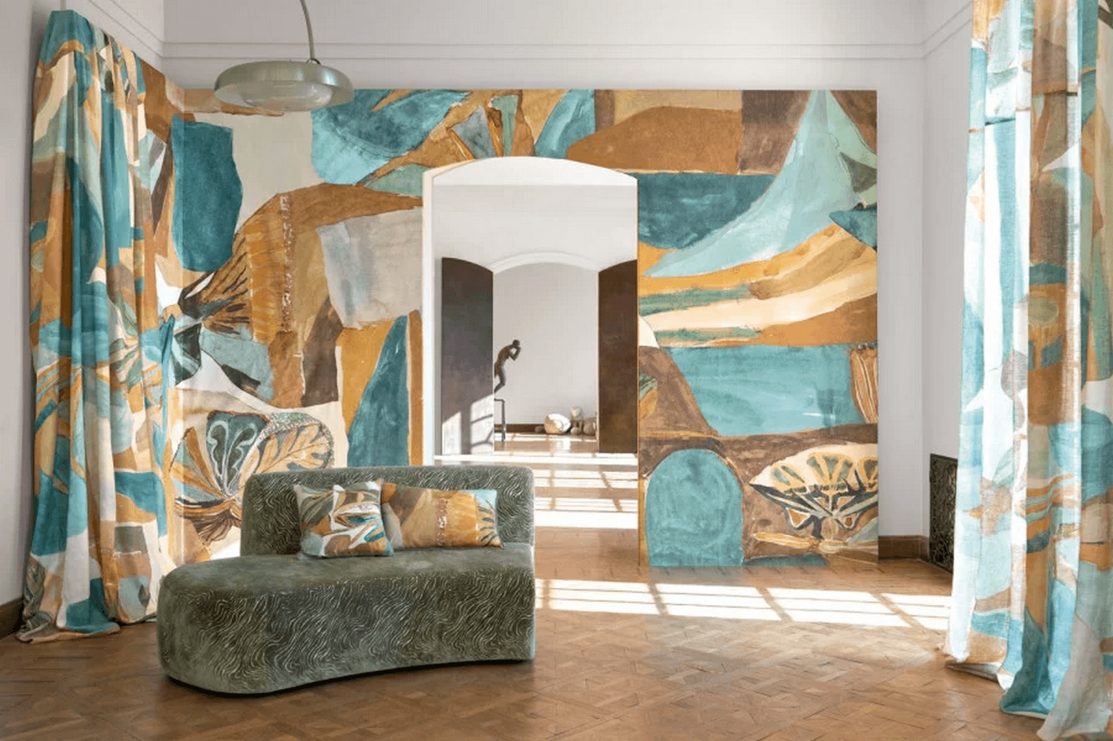 Abstract textile mural with a plant motif JARDIN DANSÉ - BLEU PERSAN AMBRE blue with gold