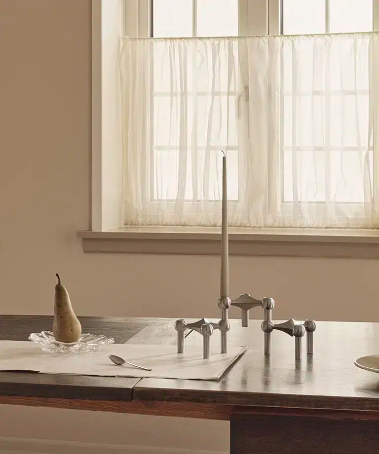 Set von Kerzenhaltern STOFF NAGEL gebürstetes Chrom