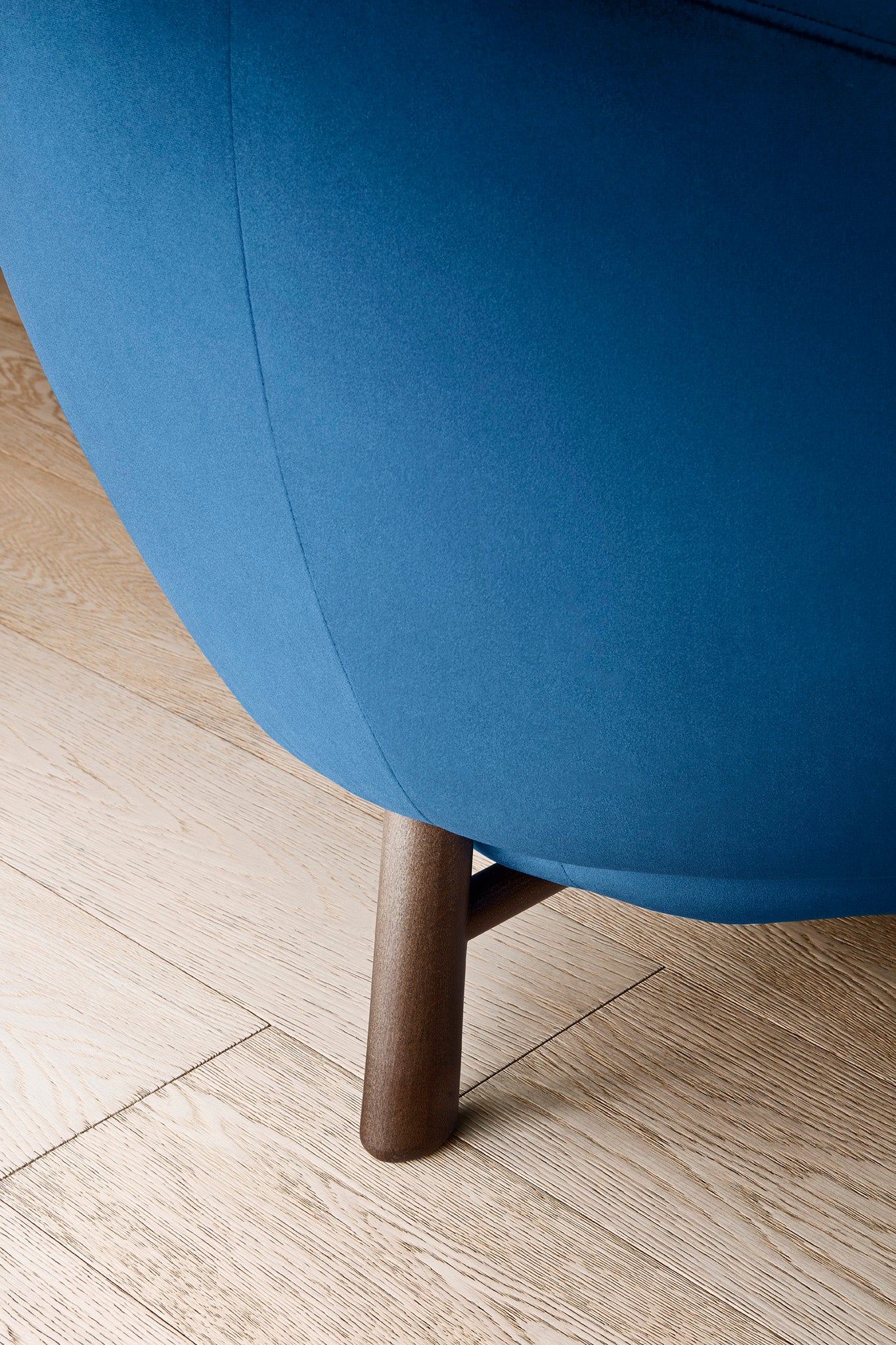 Sessel RIO gepolstert mit schwarzem Gestell