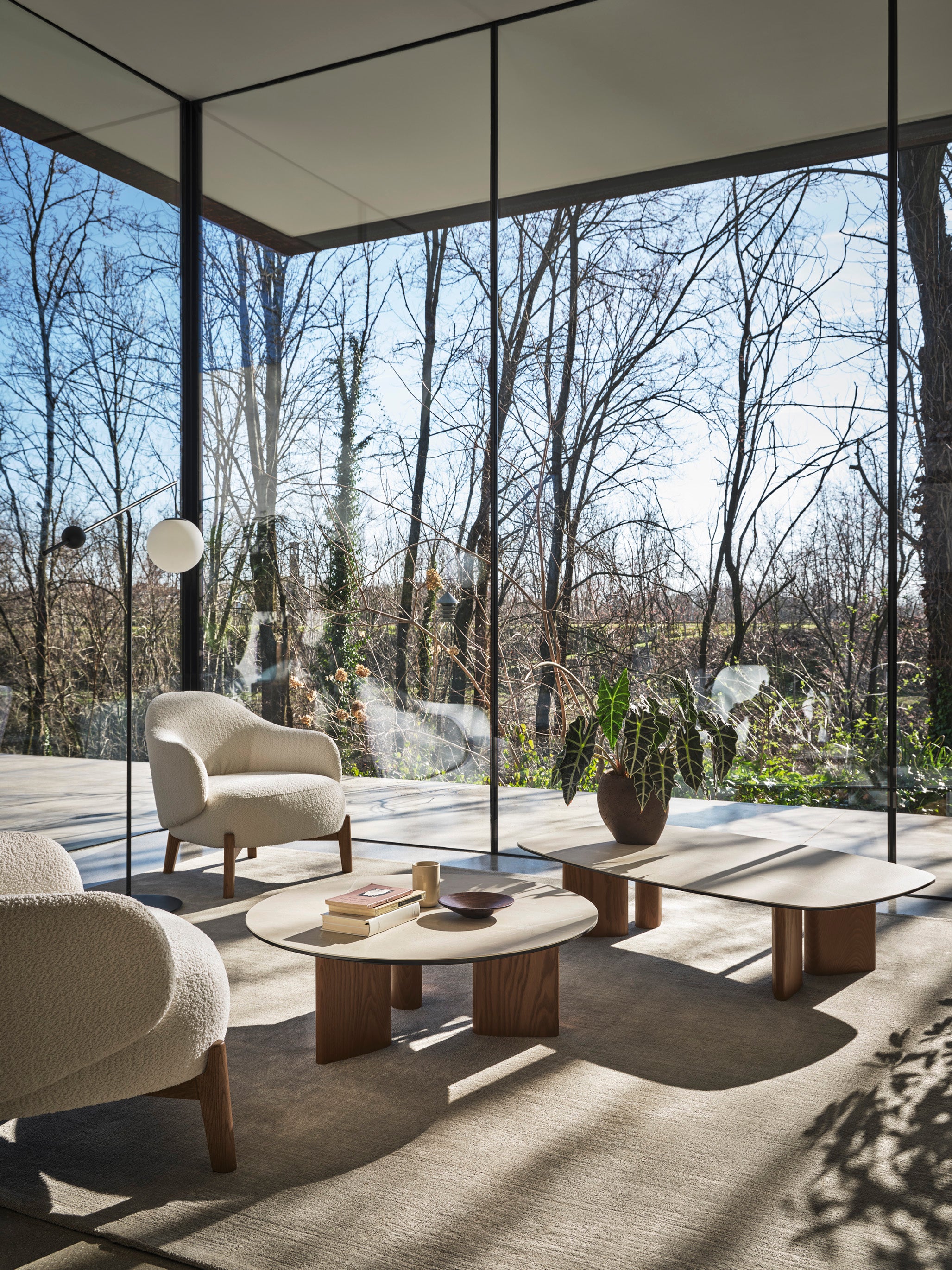 Round Coffee Table SANDY Brown Ceramic with Dark Wooden Base