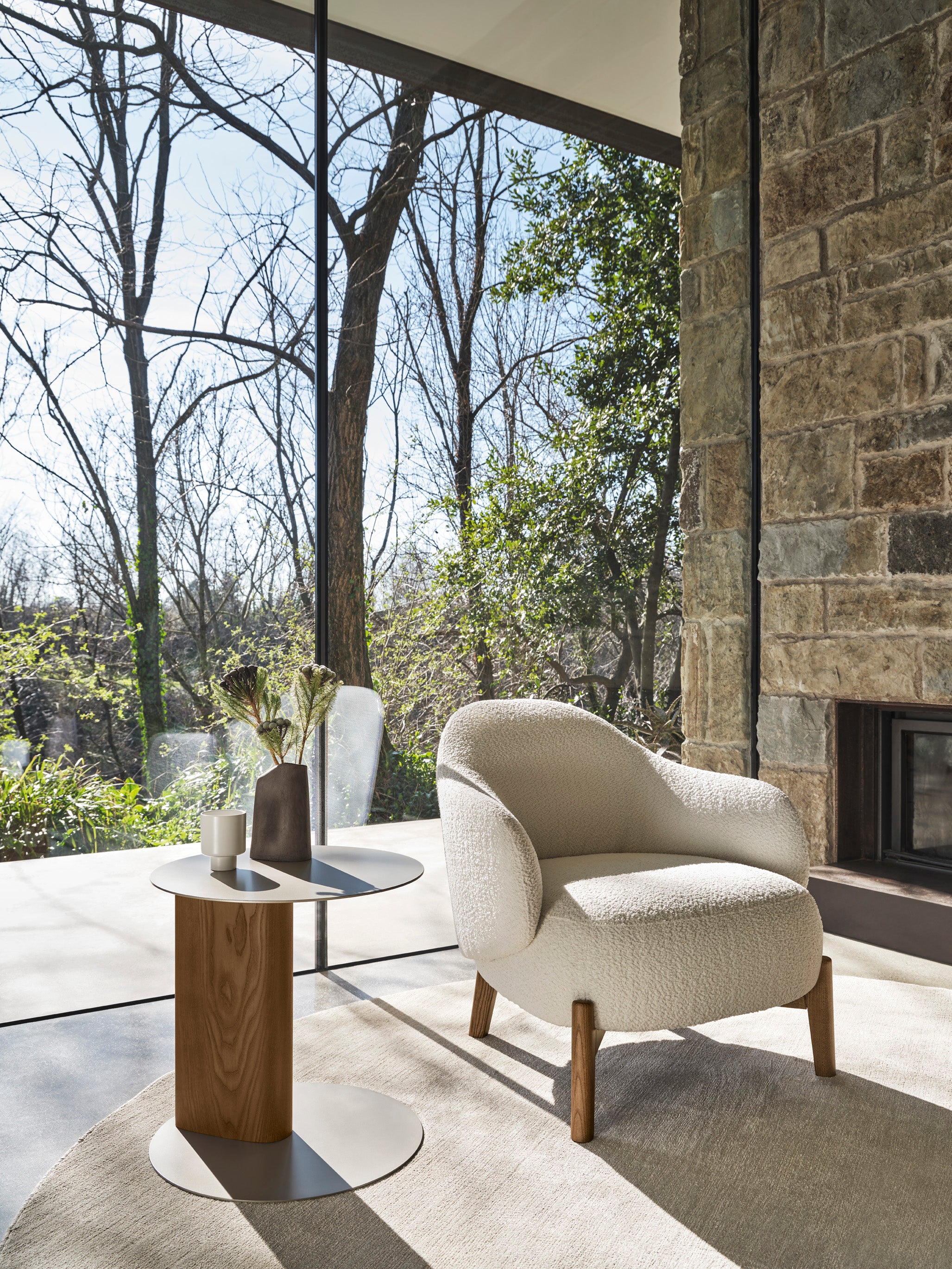 Beistelltisch SANDY mit schwarzer Tischplatte und schwarzem Holzgestell