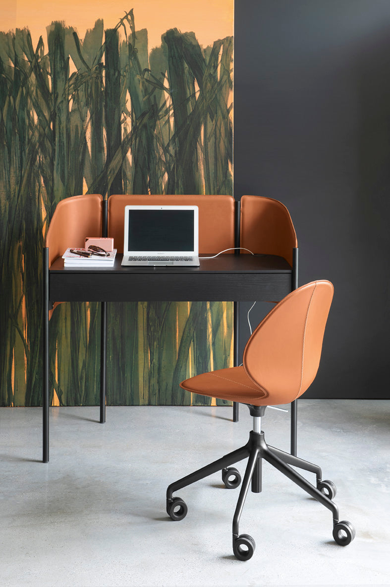 Biurko BIBLIO czarny z koniakowym