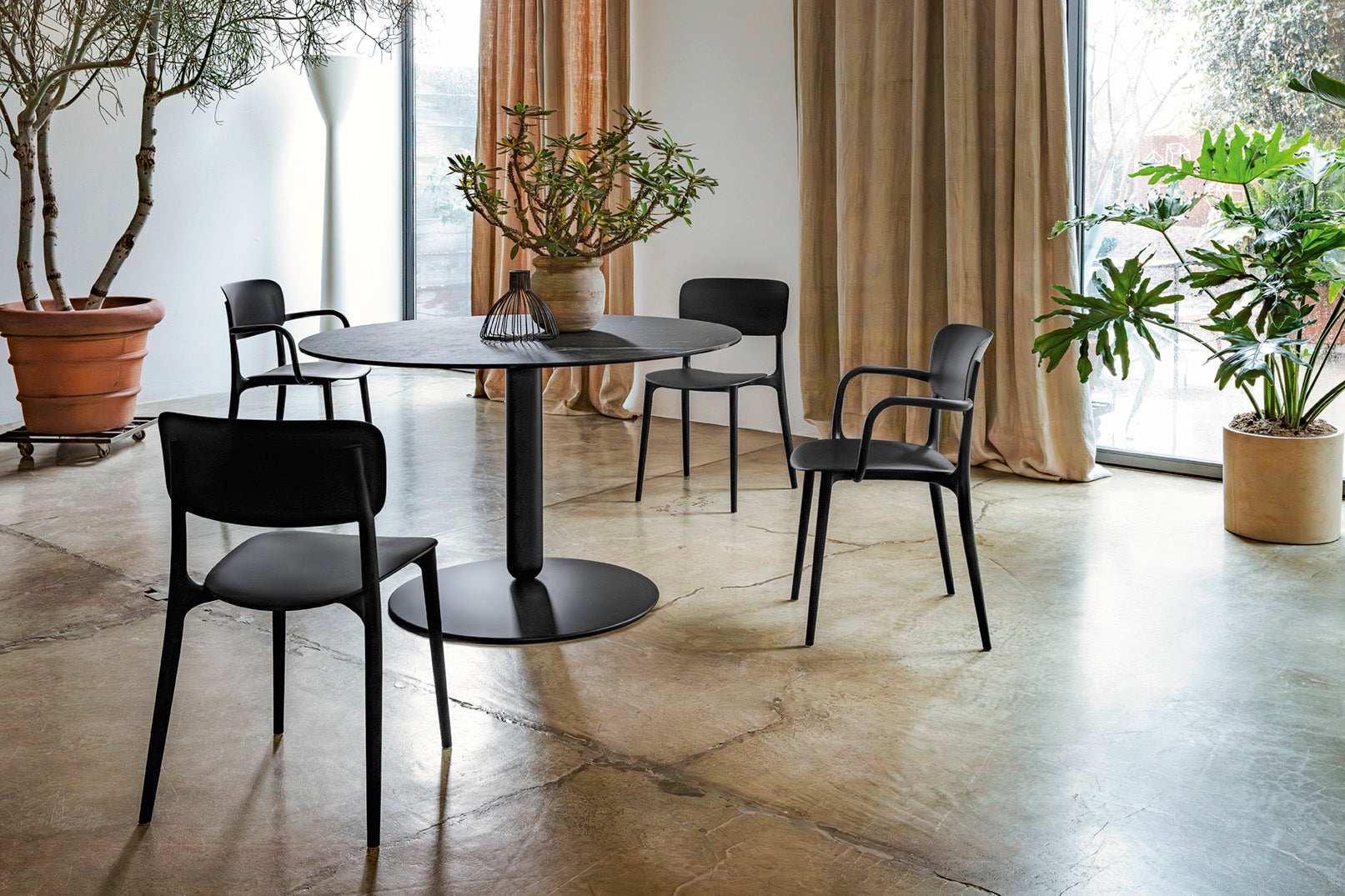 Krzesło LIBERTY czerwony