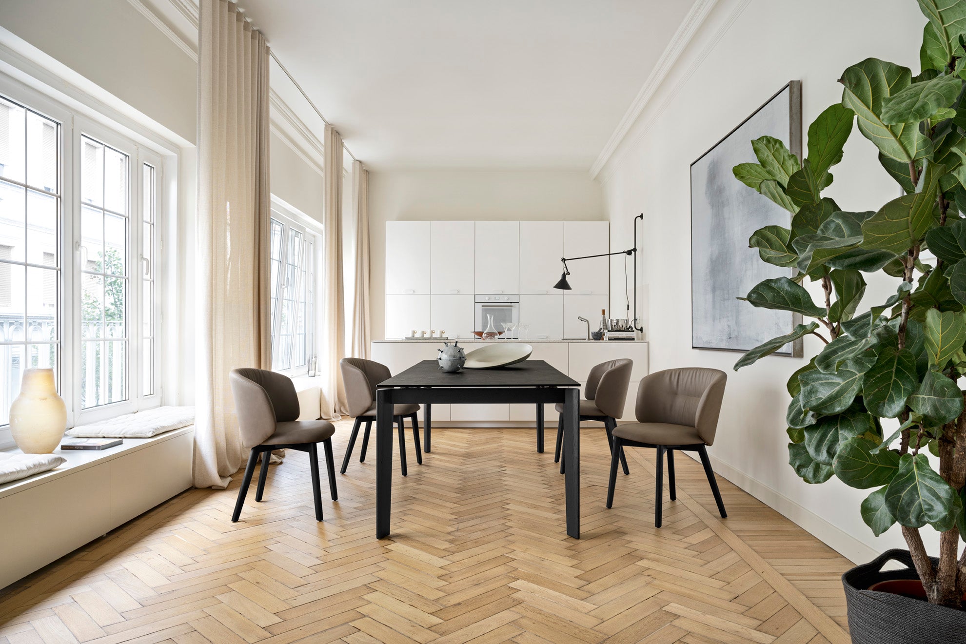 SWEEL upholstered chair with walnut base