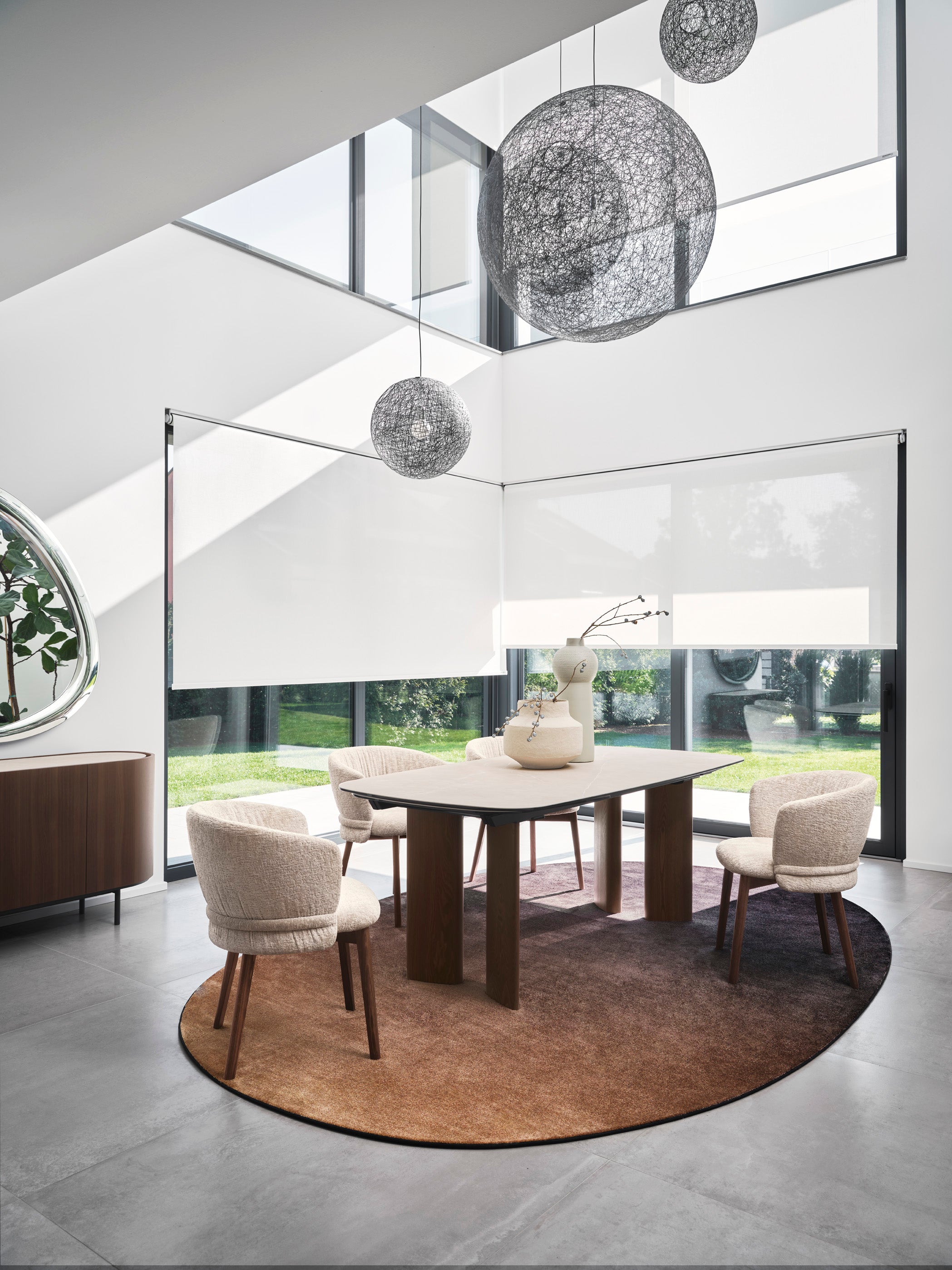 Stół rozkładany SANDY beżowy blat z ciemną drewnianą podstawą