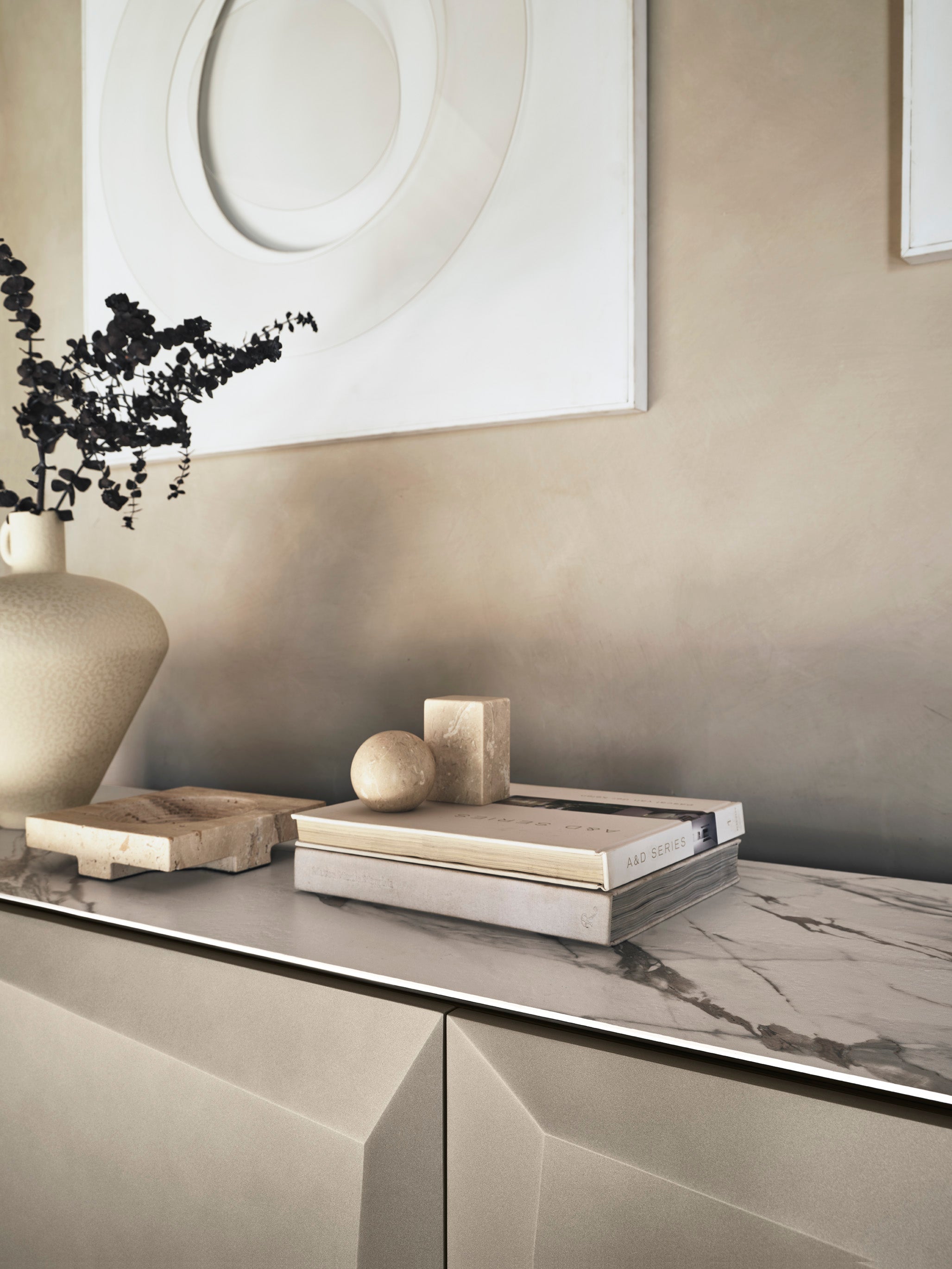 Komoda ALTEREGO matowy beżowy