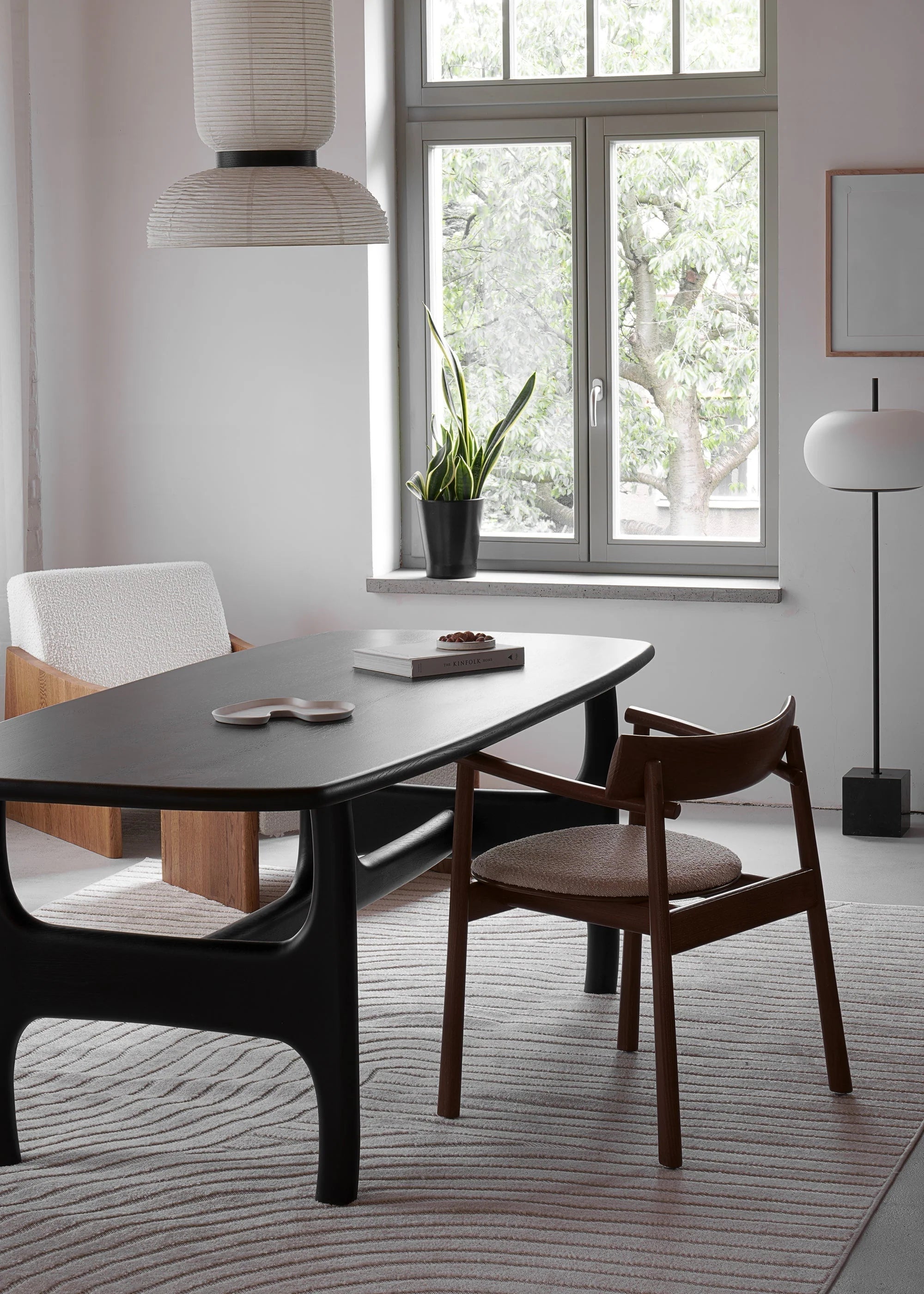 ELIPSA SOFT Chair dark oak wood with sandy bouclé