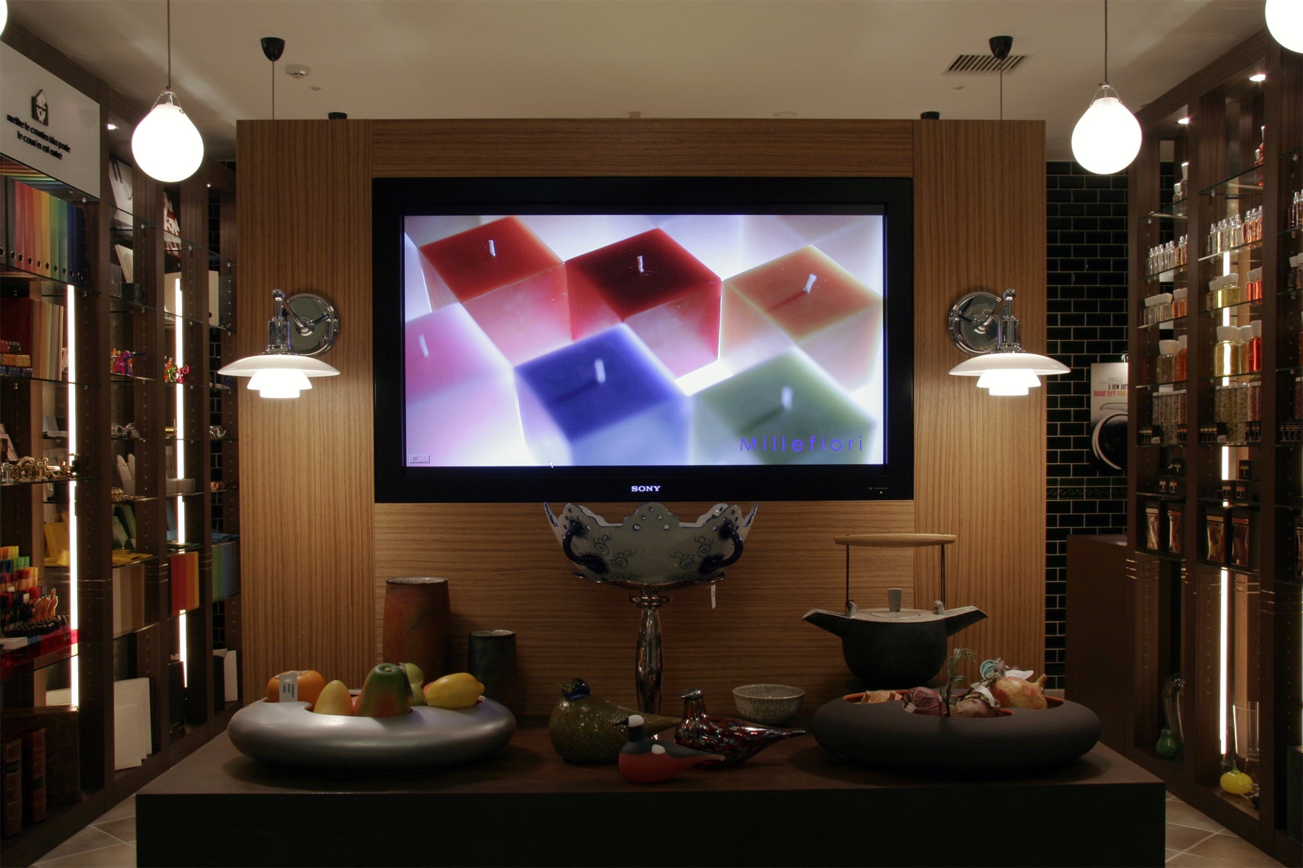 MOSER white pendant lamp