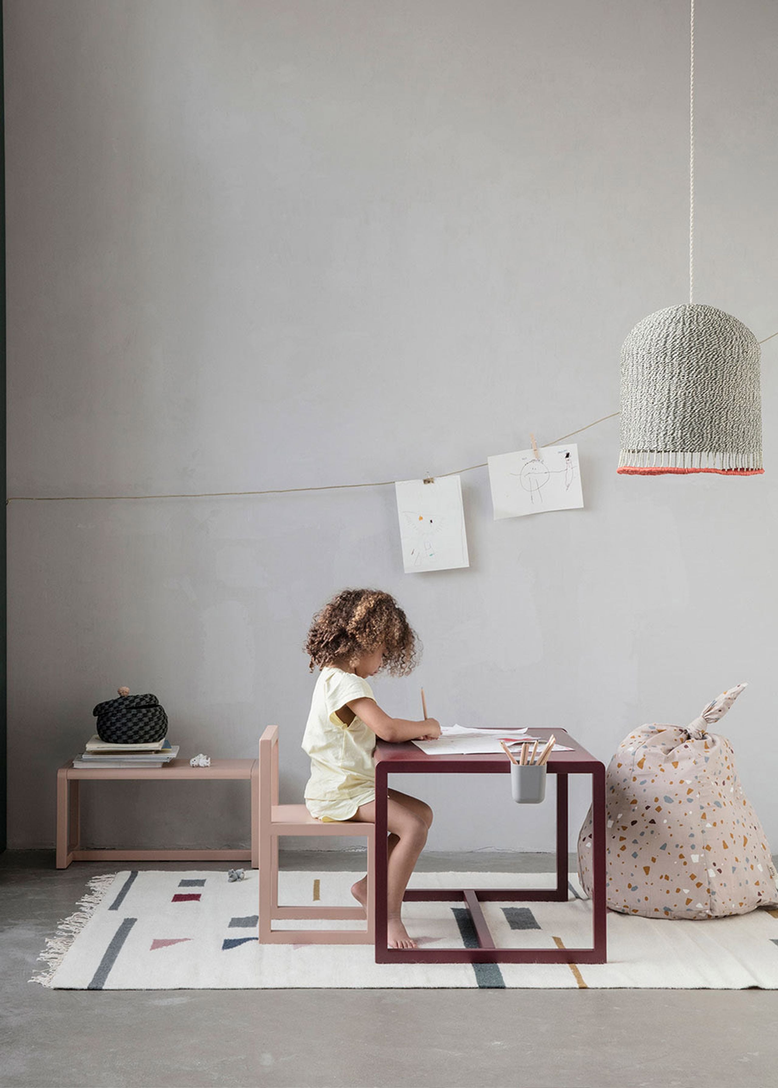 Ławka dziecięca LITTLE ARCHITECT jasnoróżowy