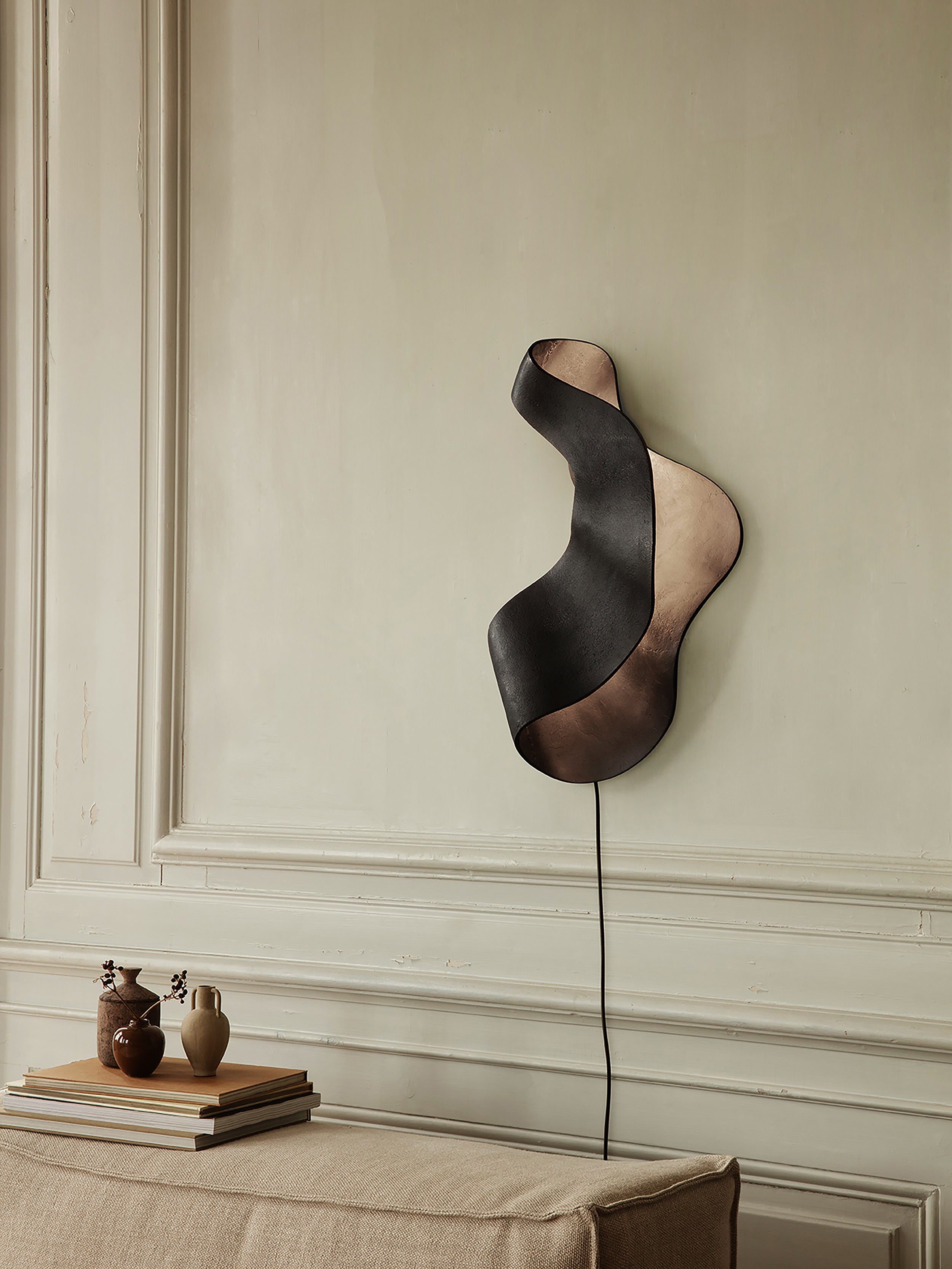 Lampa ścienna OYSTER czarny