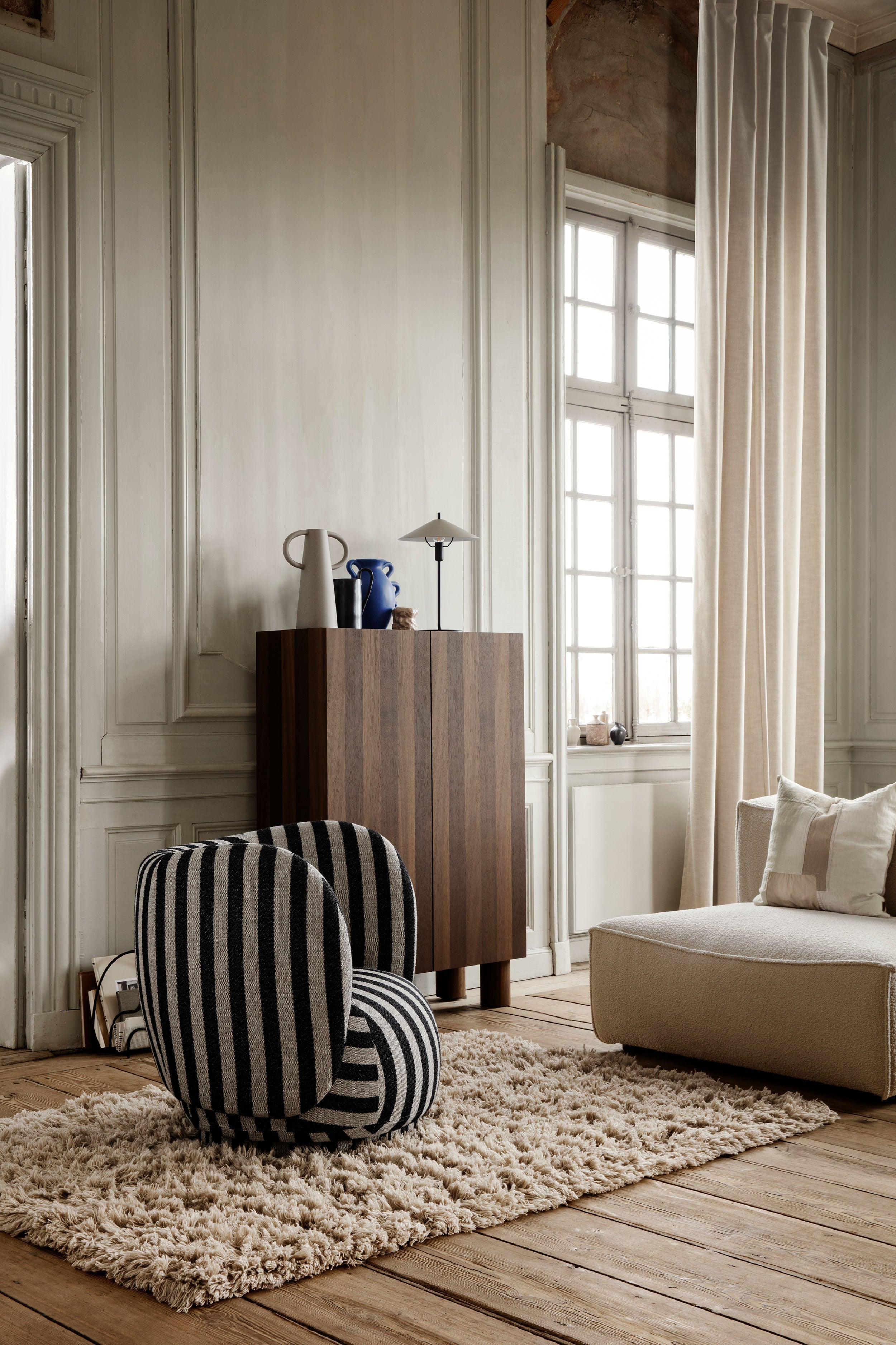 Fotel RICO LOUNGE Tonus złamana biel