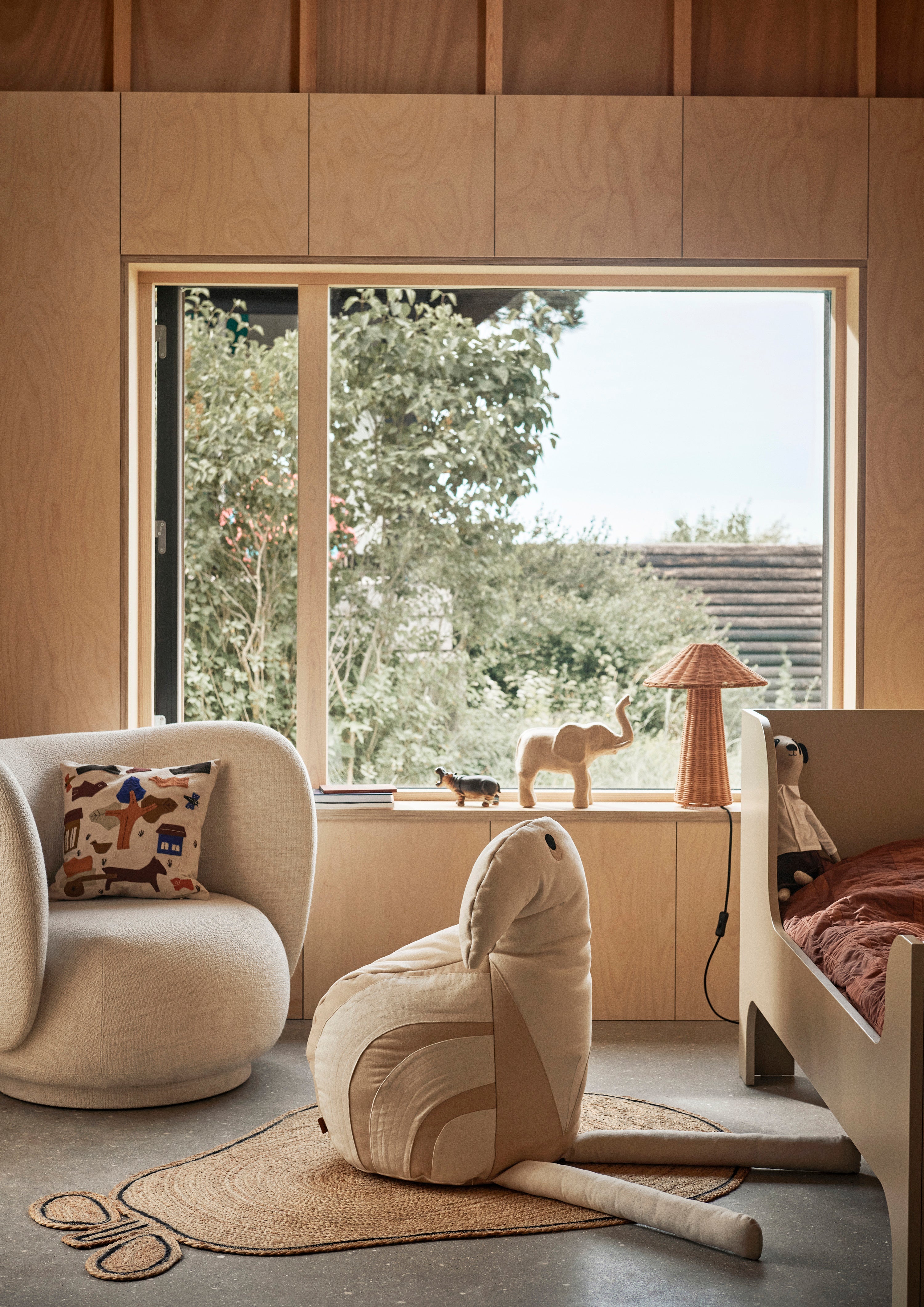 Fotel obrotowy RICO LOUNGE Wool Boucle karmelowy