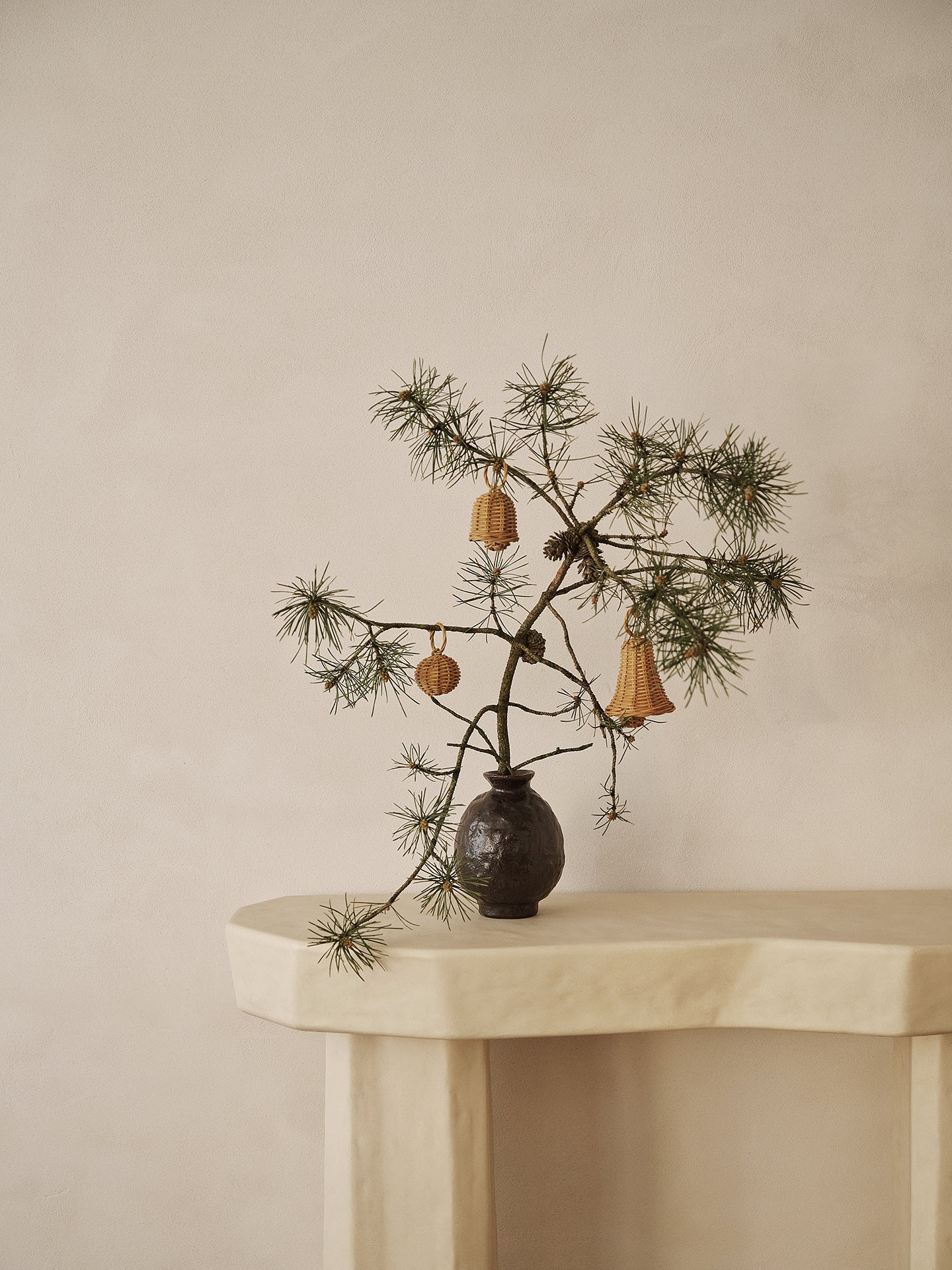 BELL Rattan Woven Bauble Set