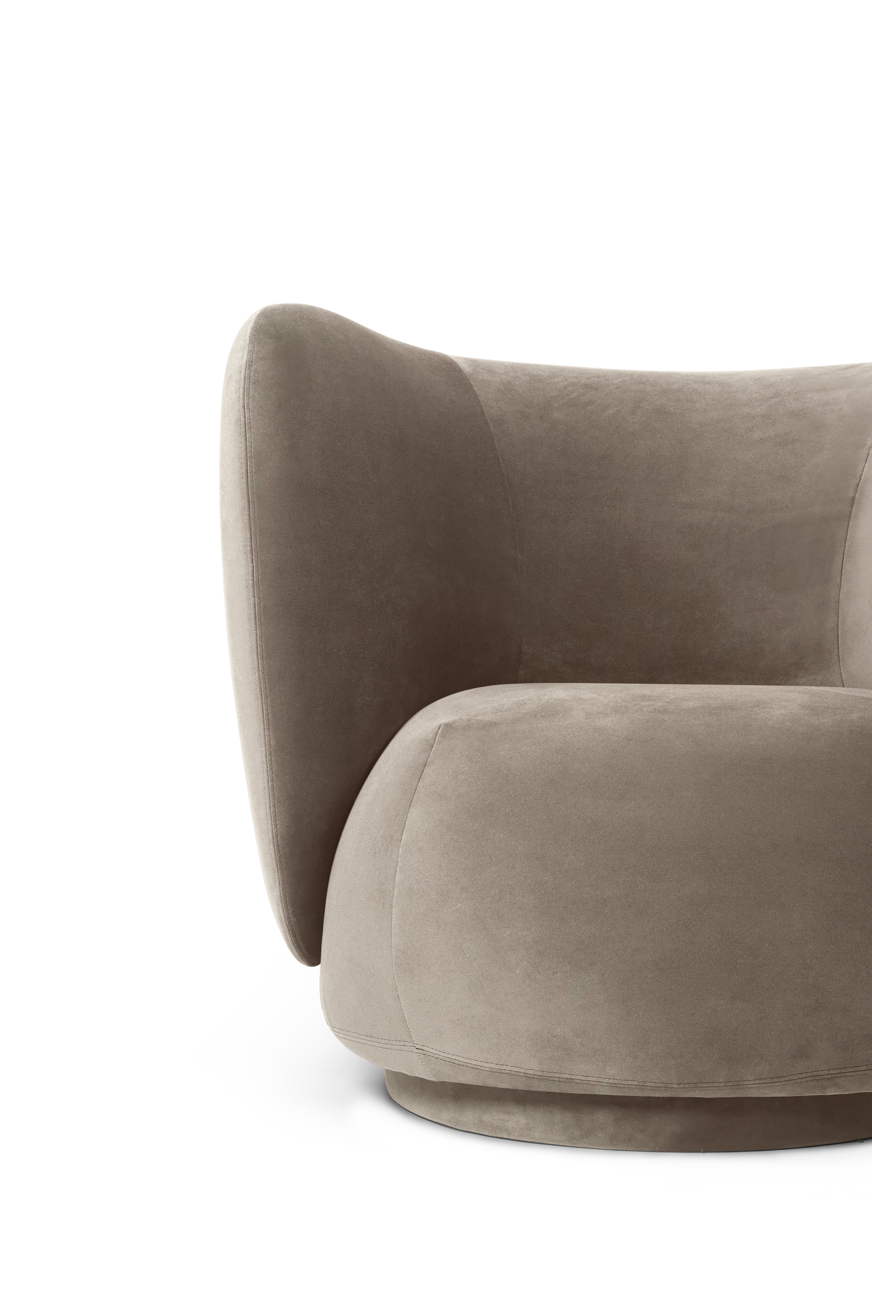 RICO LOUNGE Armchair Rich Velvet beige