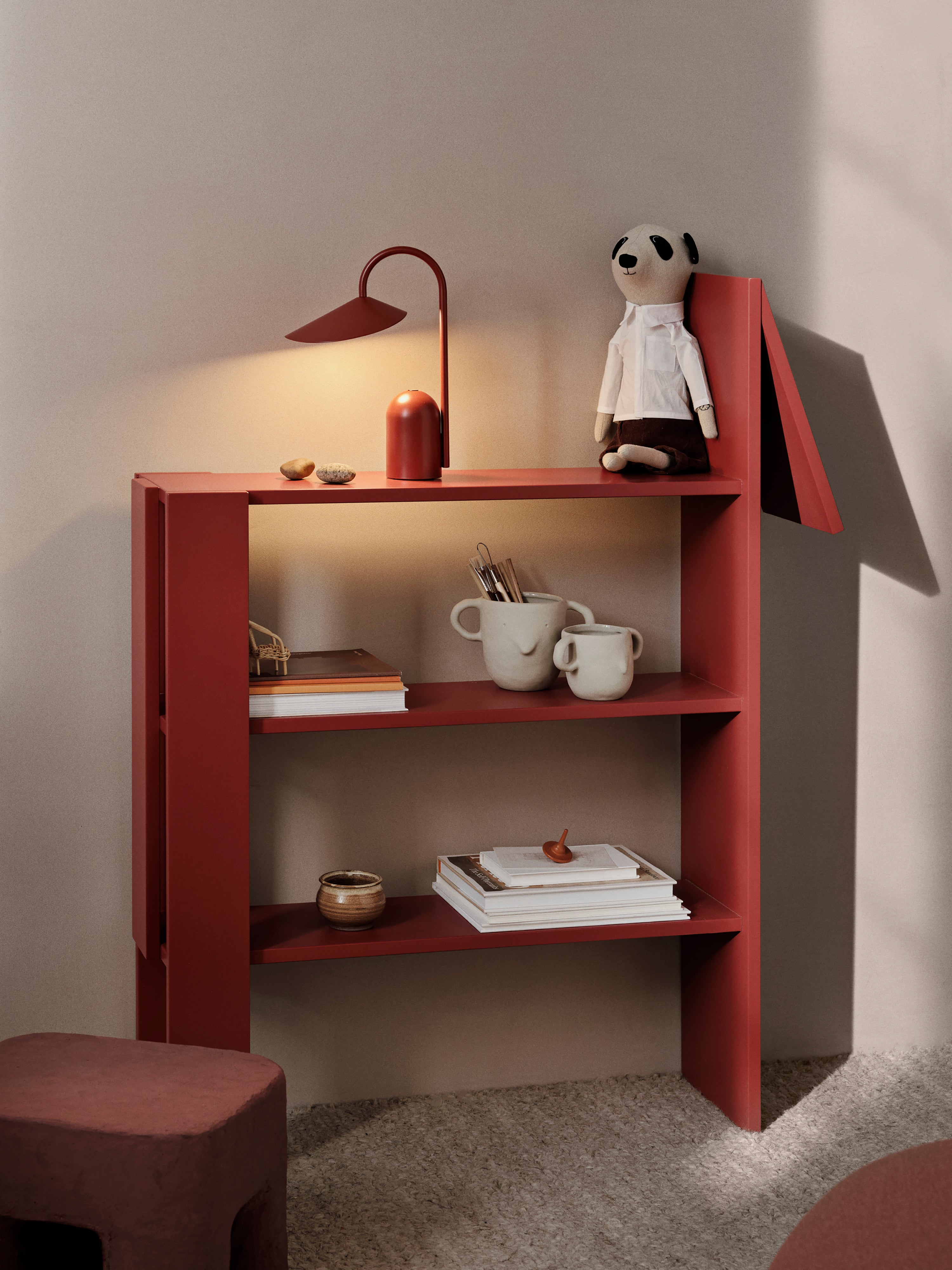 Bücherregal Pferd rot