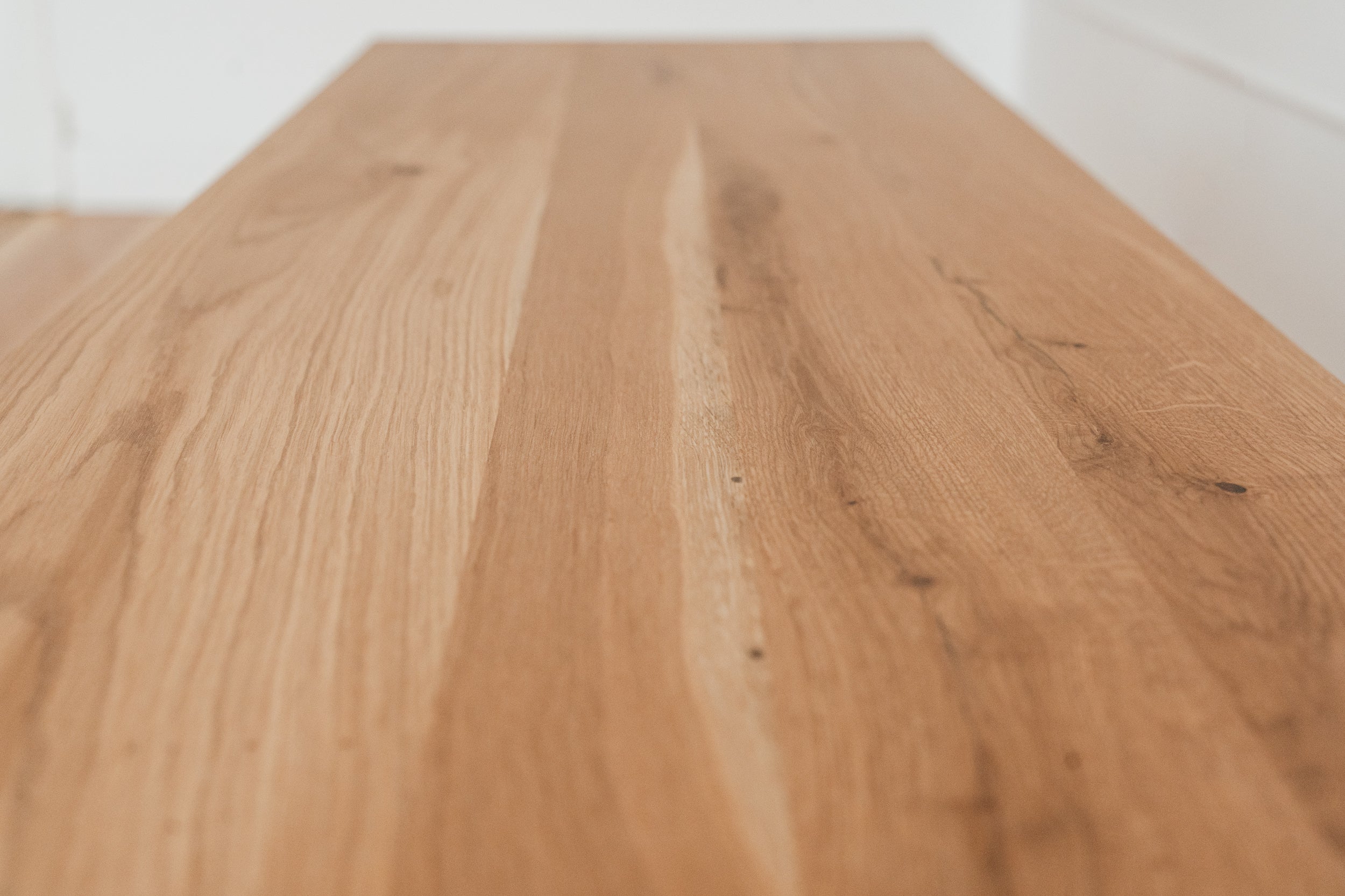 GEORGE Bench in Oak Wood