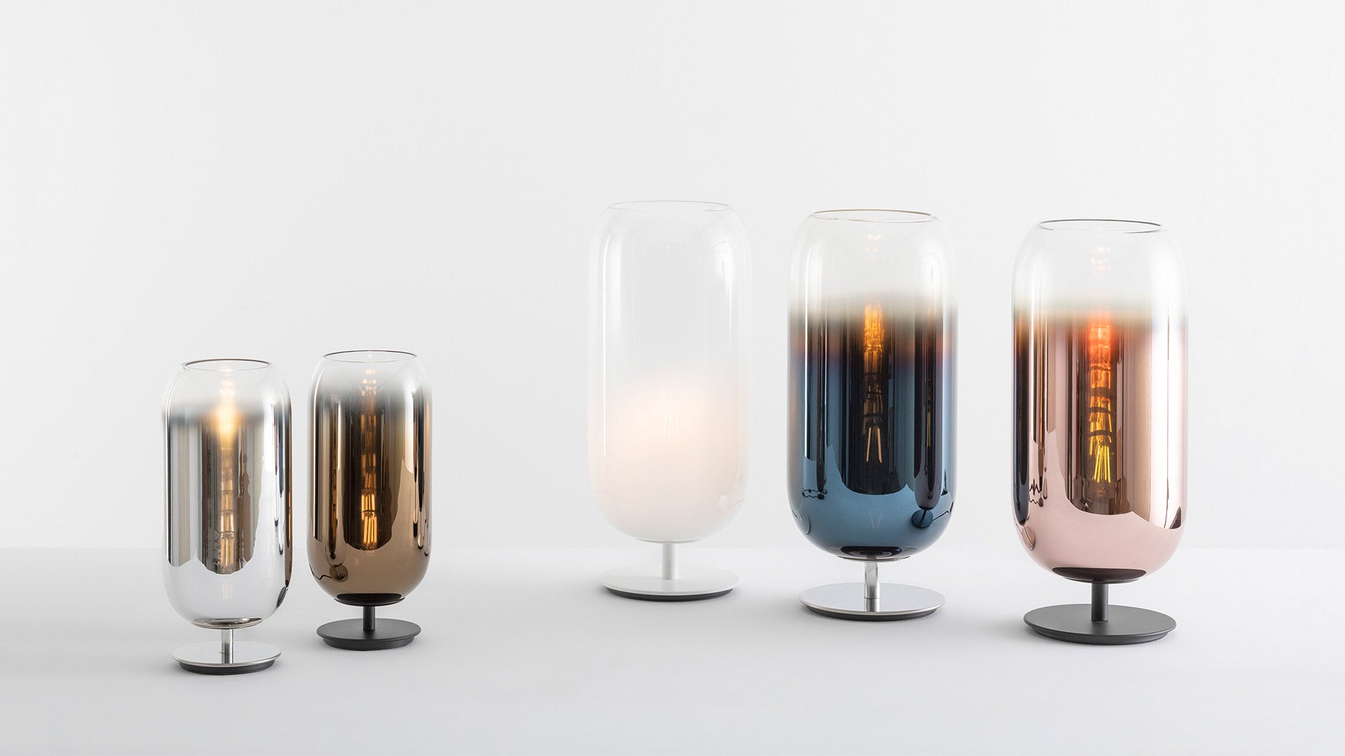 Lampa stołowa GOPLE niebieski z czarną podstawą