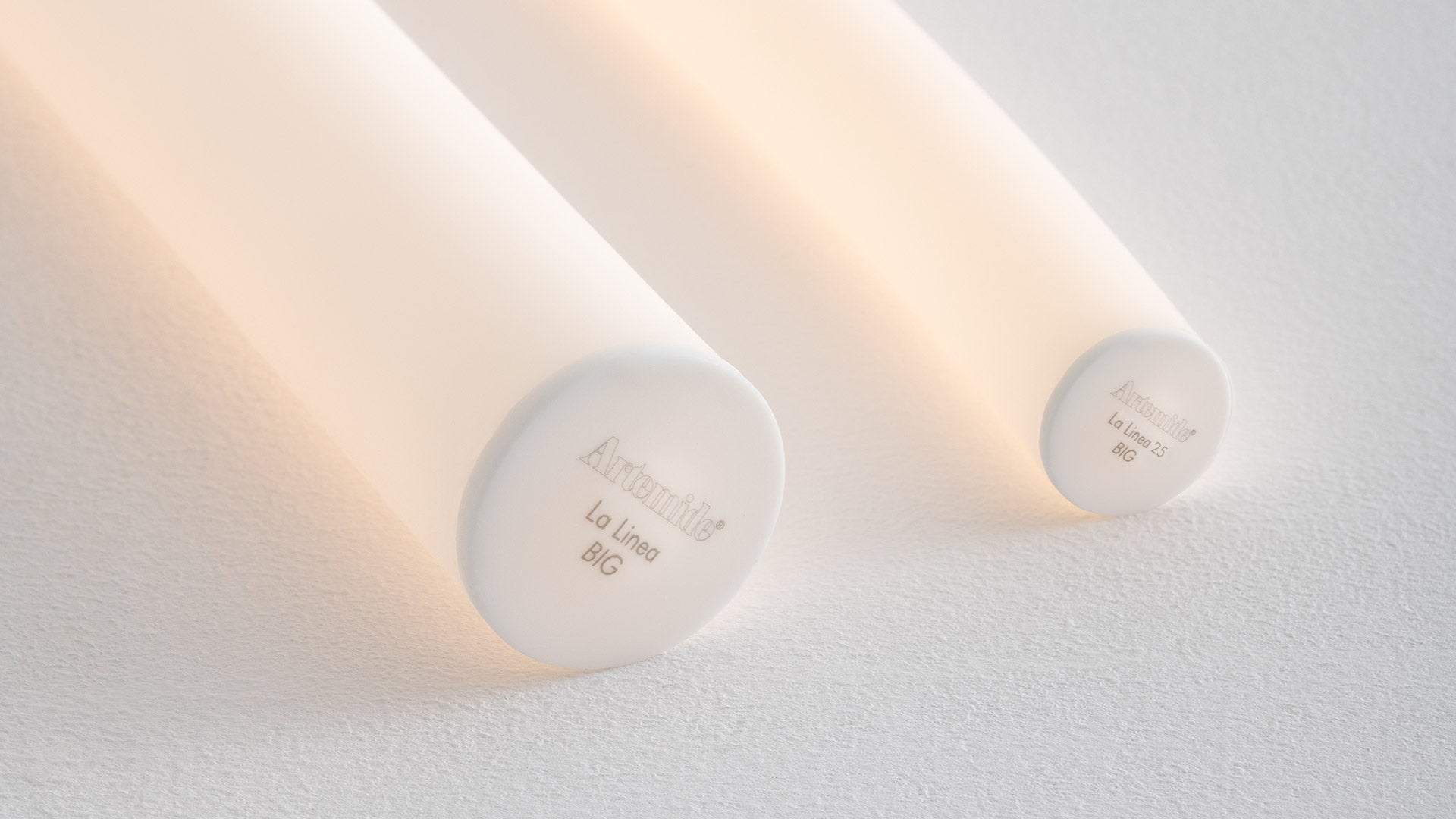 Świetlówka elastyczna LA LINEA aluminium