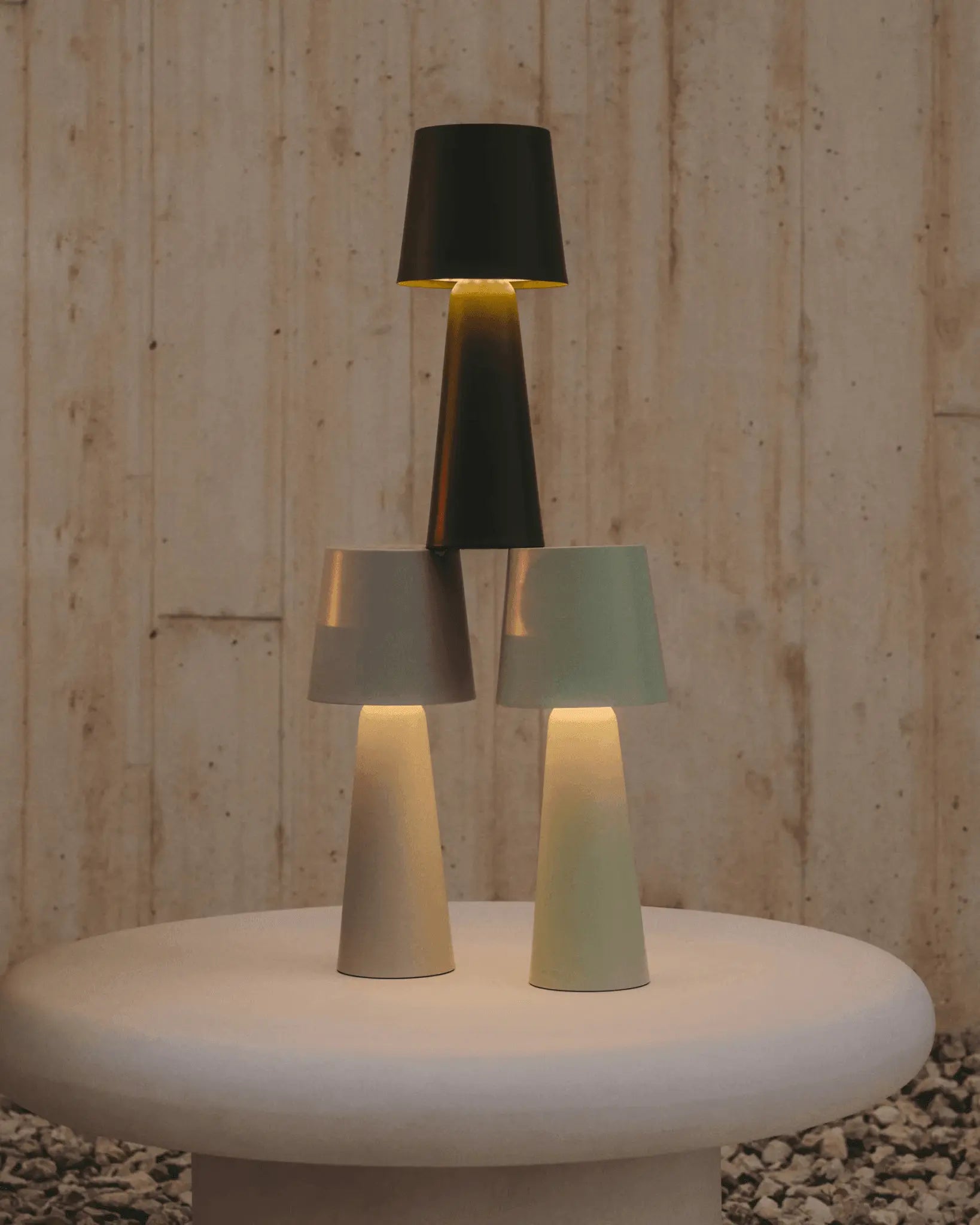 Lampa akumulatorowa zewnętrzna ARENYS jasnozielony – Kave Home