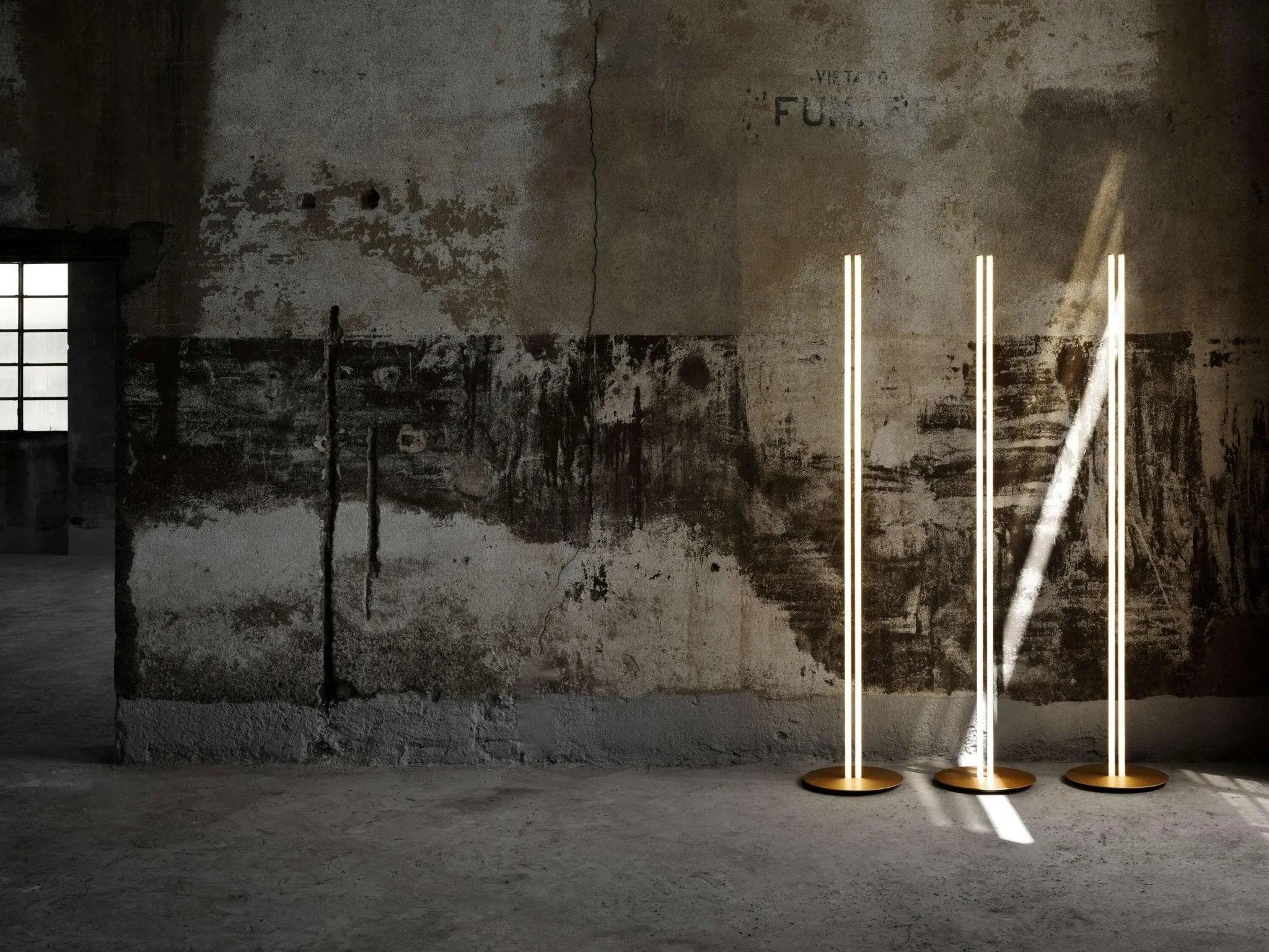 Lampa podłogowa COORDINATES szampański – Flos