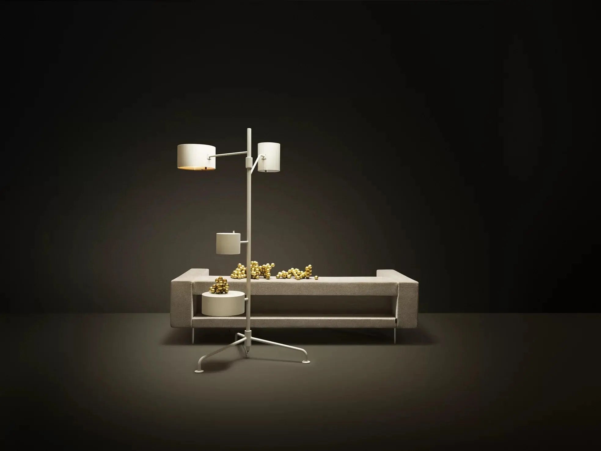 Lampa stojąca STATISTOCRAT zielony trawiasty – Moooi