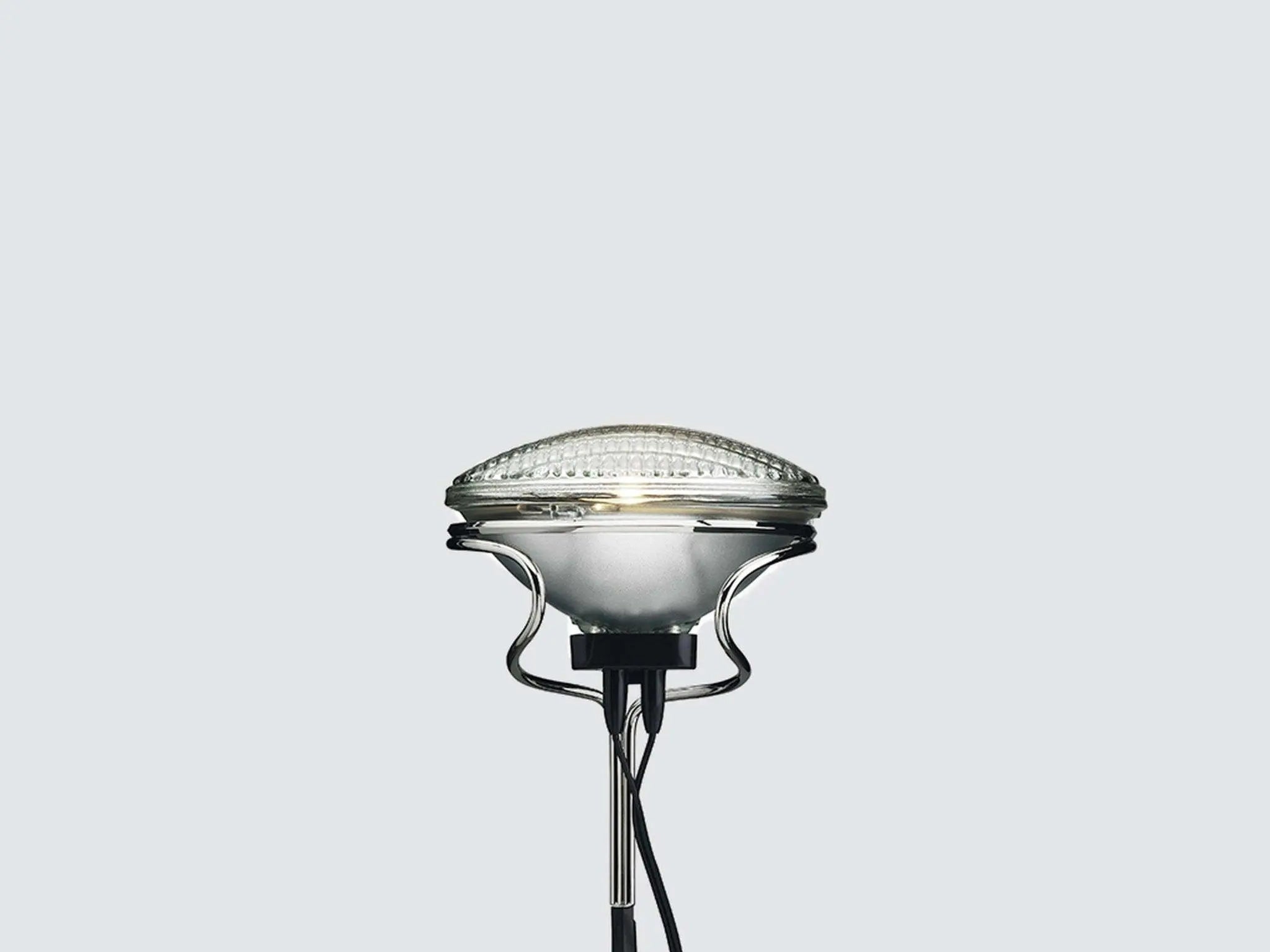Lampa podłogowa TOIO czarny, marka Flos