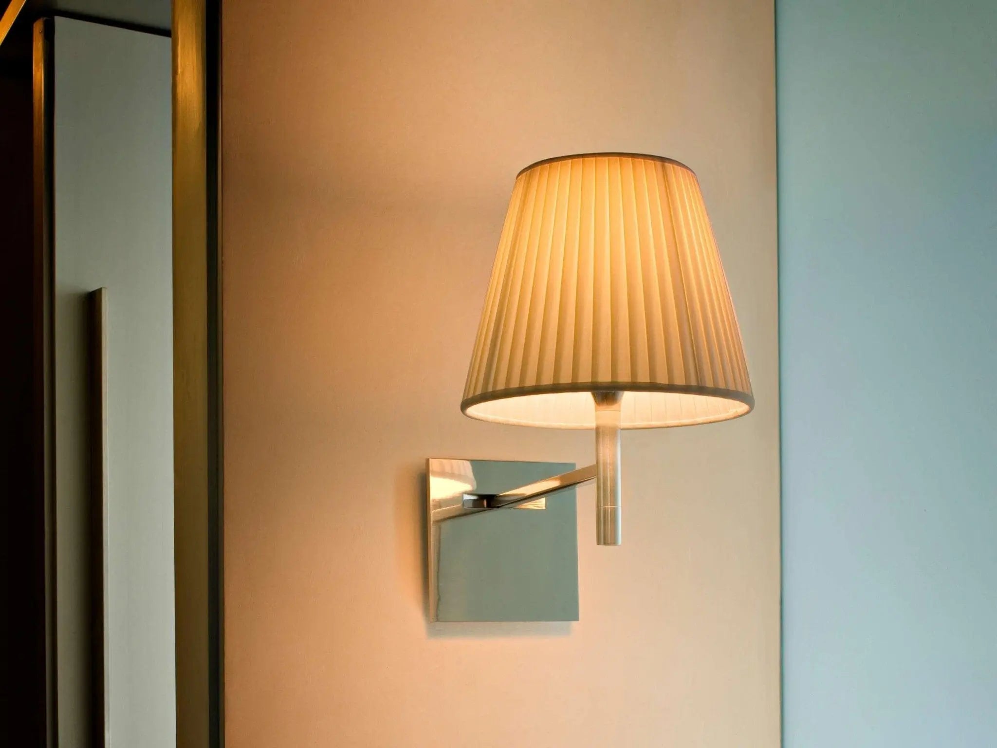 Lampa ścienna KTRIBE tkanina – Flos