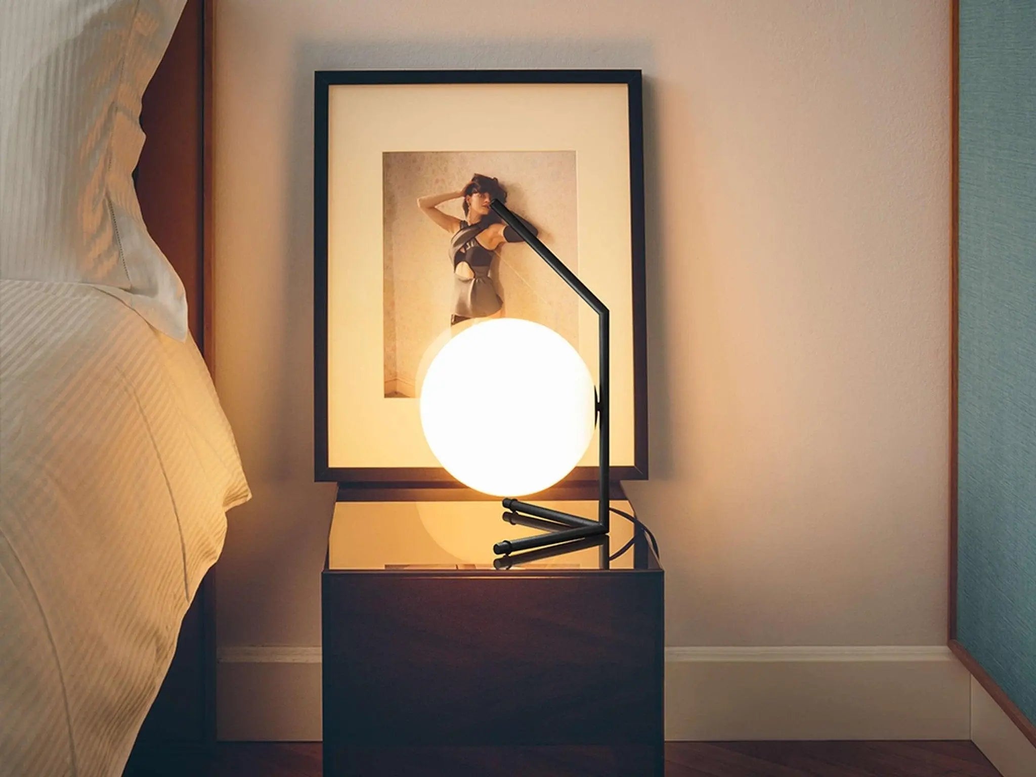 Lampa stołowa IC LIGHTS LOW czarny – Flos