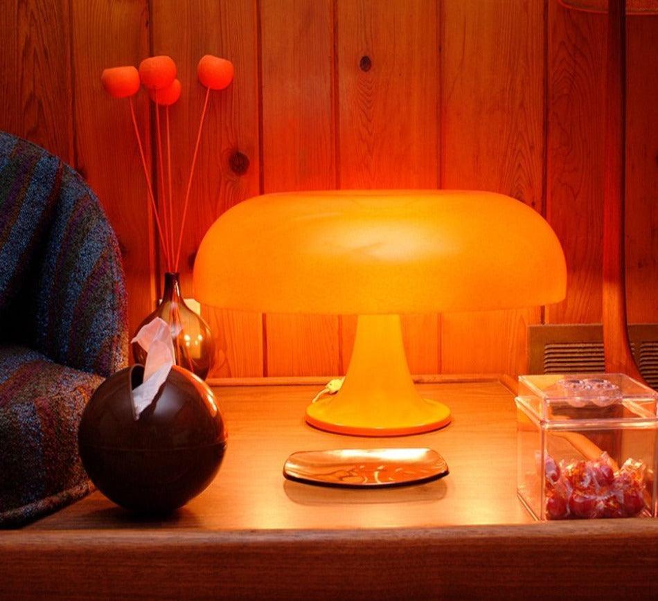 Lampa stołowa NESSO pomarańczowy Artemide Eye on Design