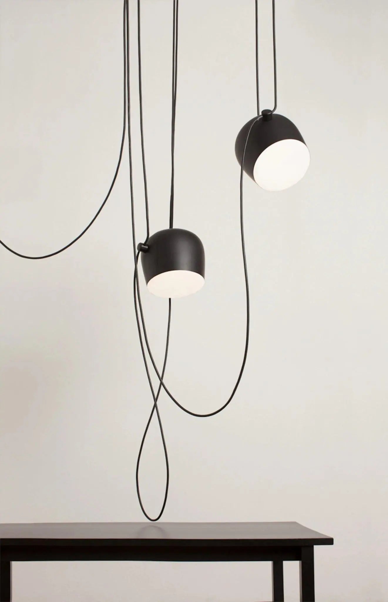 Lampa wisząca AIM czarny – Flos