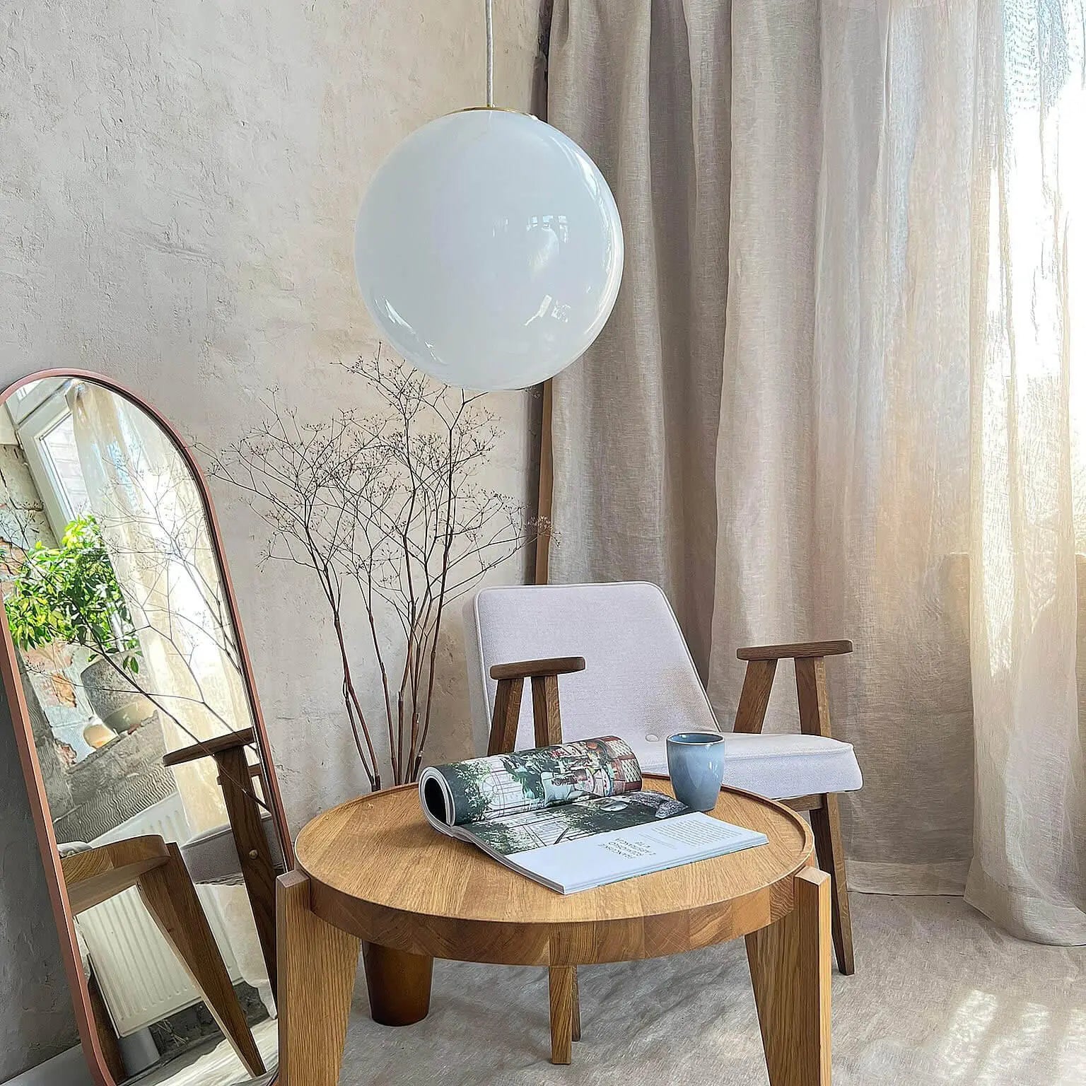 Lampa wisząca BIAŁA KULA nikiel – styl nowoczesny