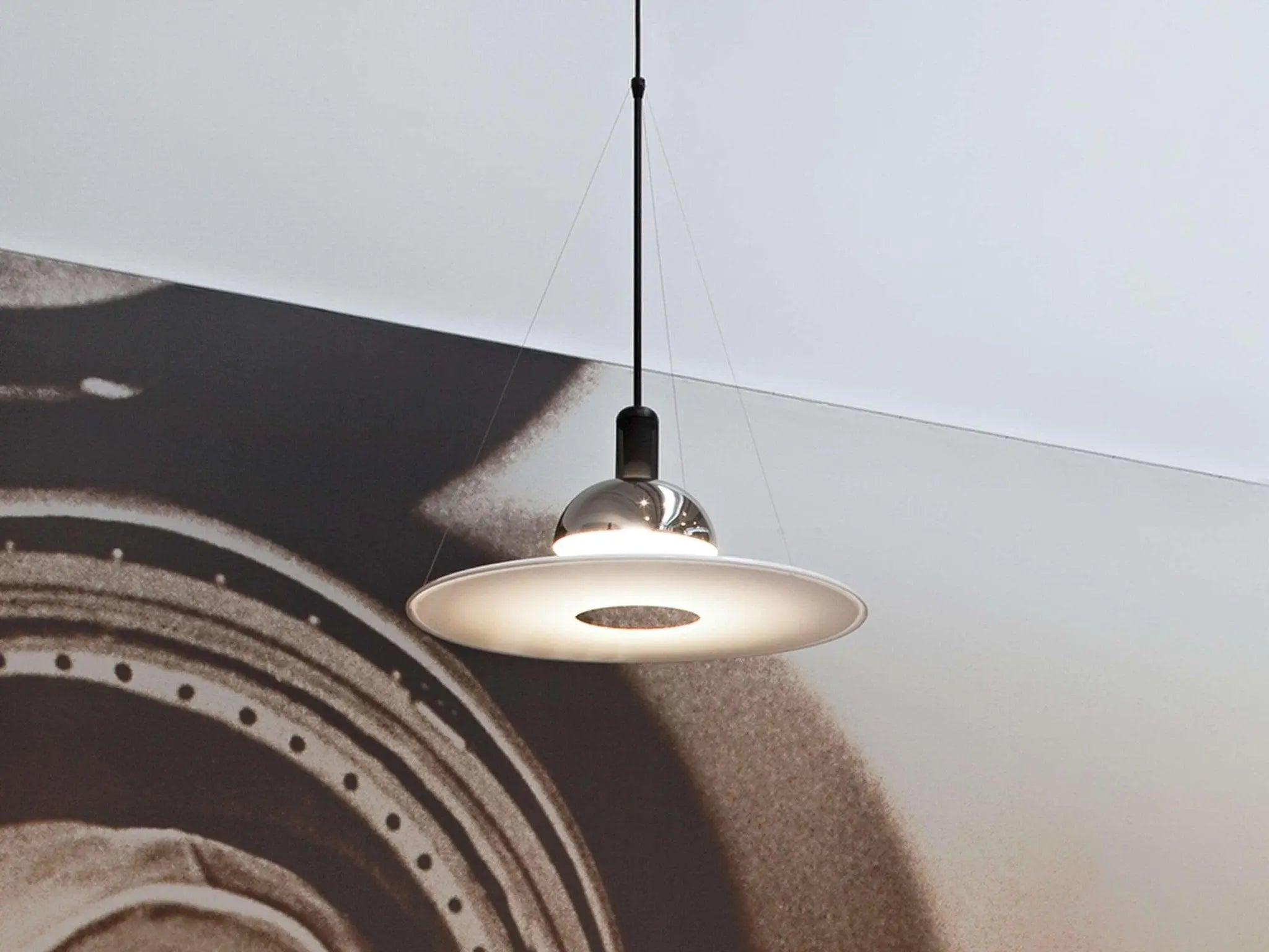 Lampa wisząca FRISBI czarny – Flos