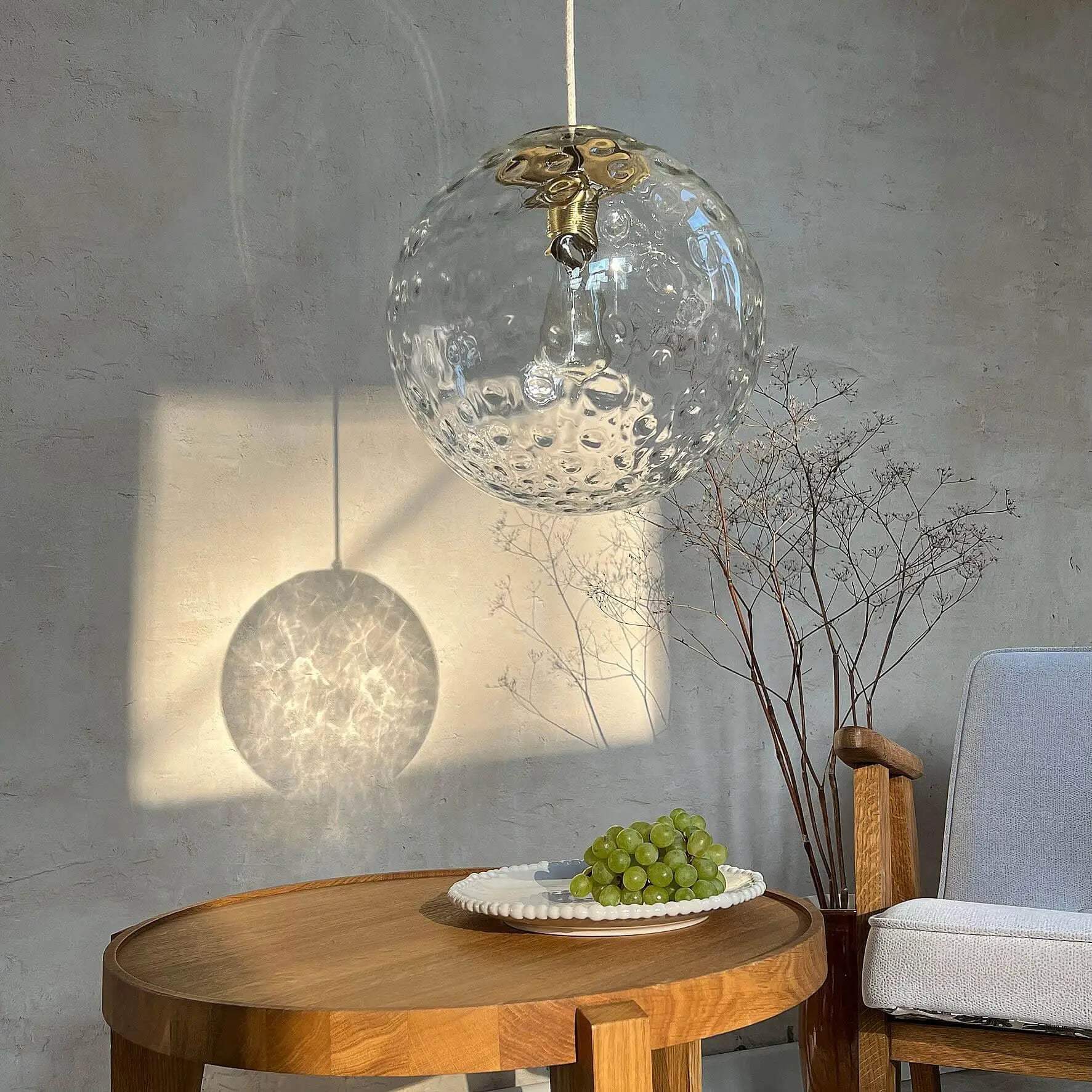 Lampa wisząca KULA REFLEKSYJNA mosiężny – mosiądz, Embassy Interiors
