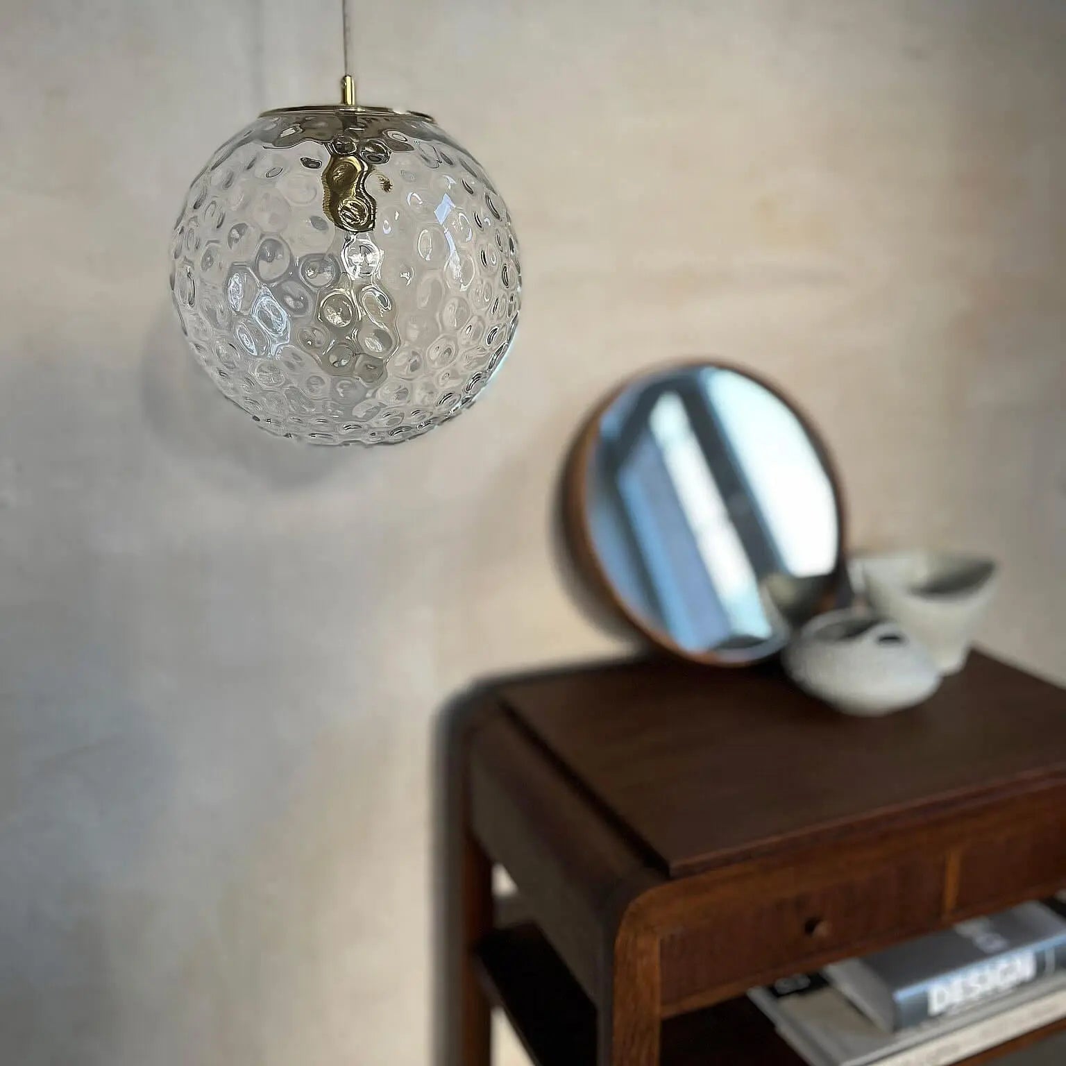 Lampa wisząca KULA REFLEKSYJNA mosiężny – Embassy Interiors